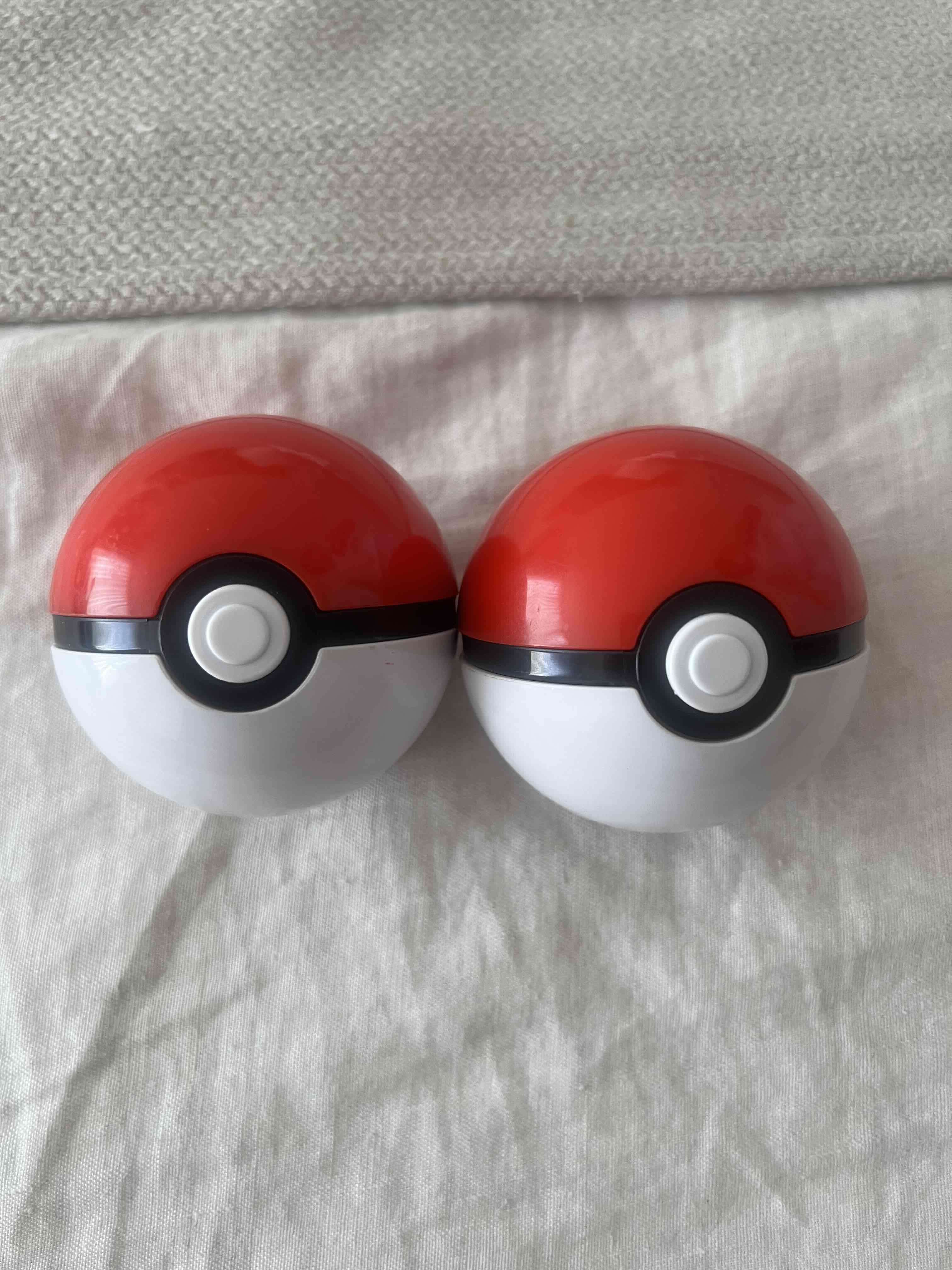 Álbum Set 200 cartas  Pokémon con pokebolas - miniatura 3