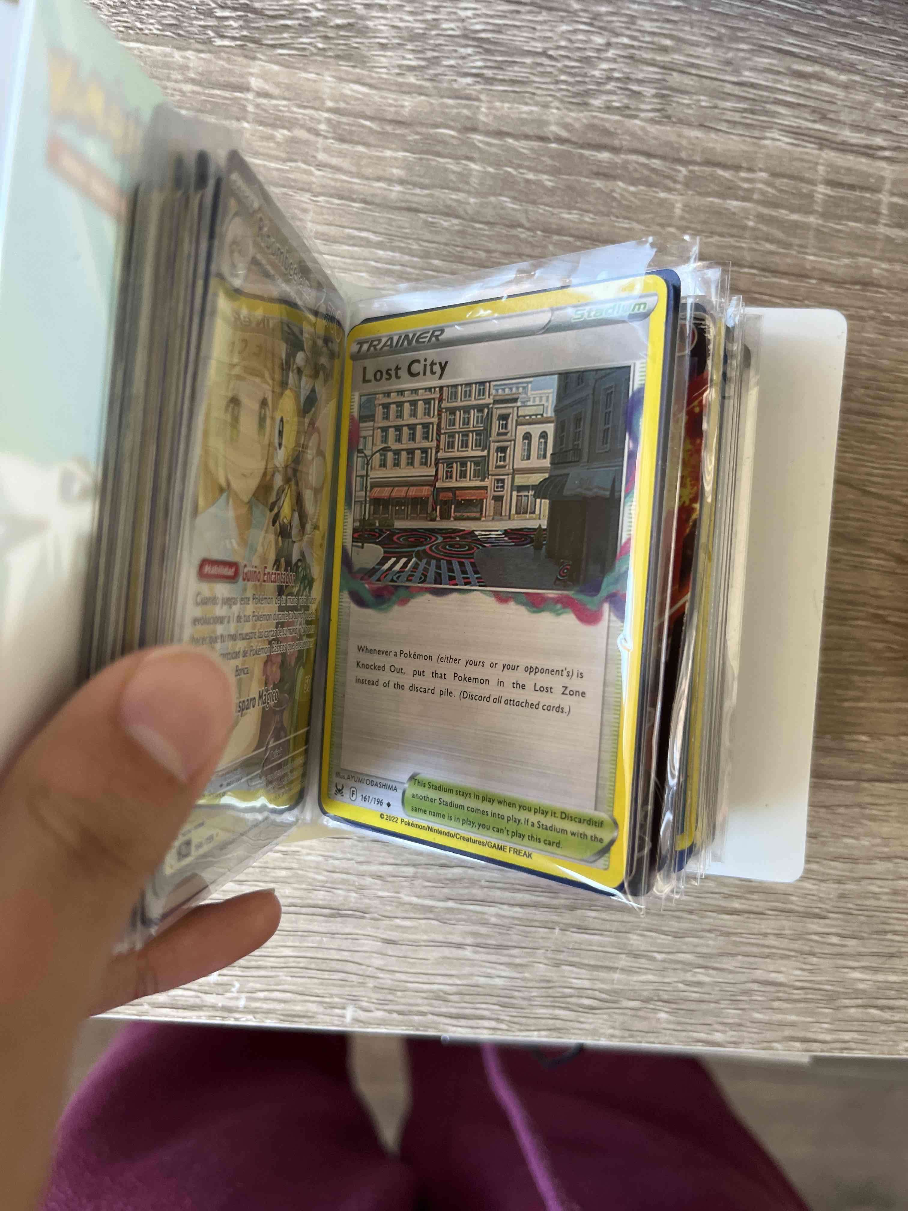 Caja coleccionadora Pokémon - miniatura 2