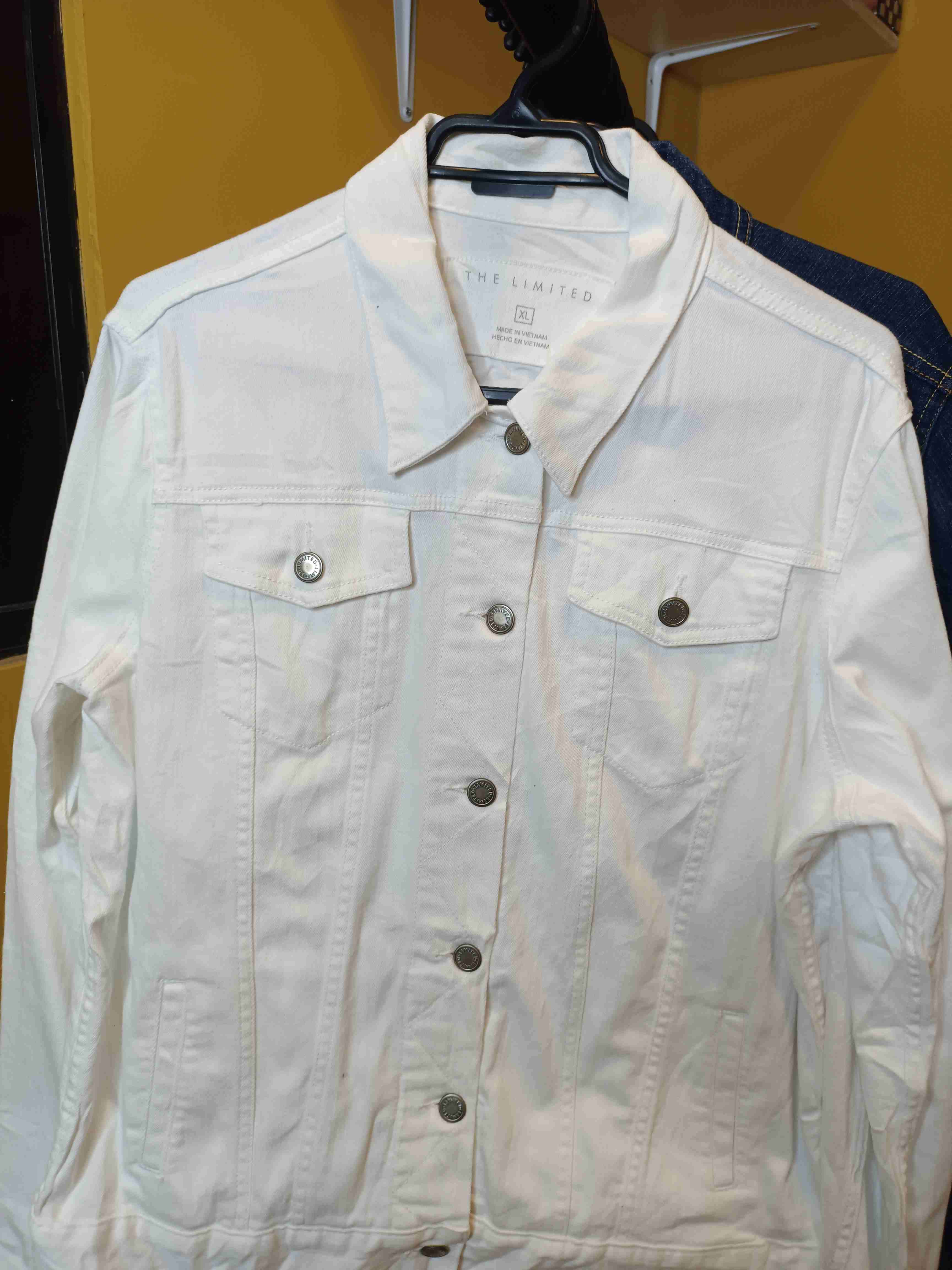 Chaquetas de mezclilla para mujer - miniatura 6