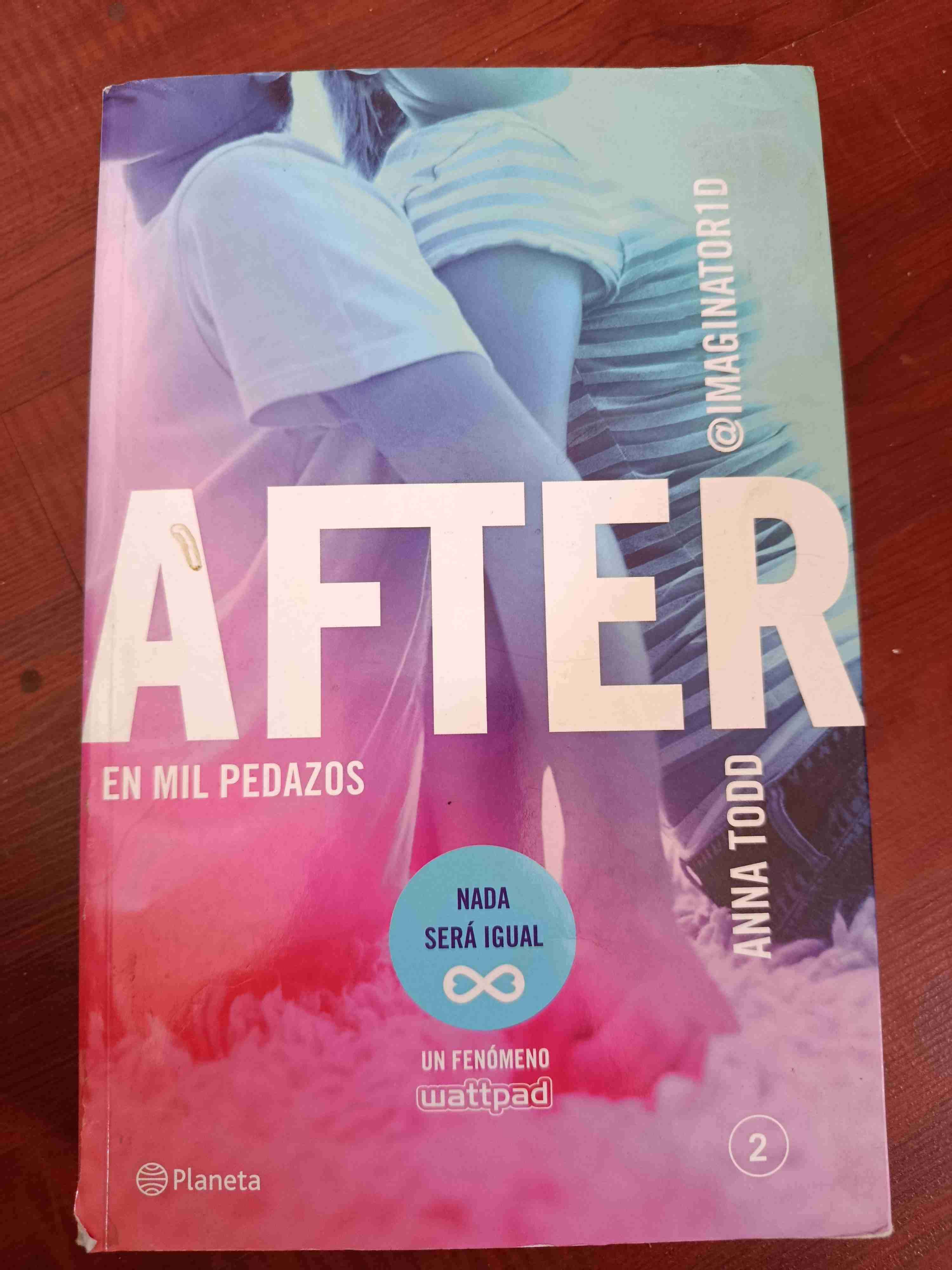 Libro 'After: En mil pedazos'