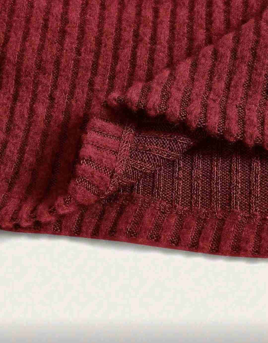 Camiseta corta con hombros descubiertos - miniatura 3