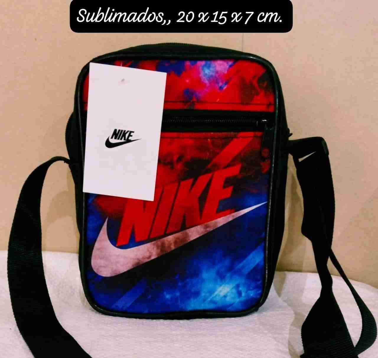 Bolso bandolera Nike sublimado