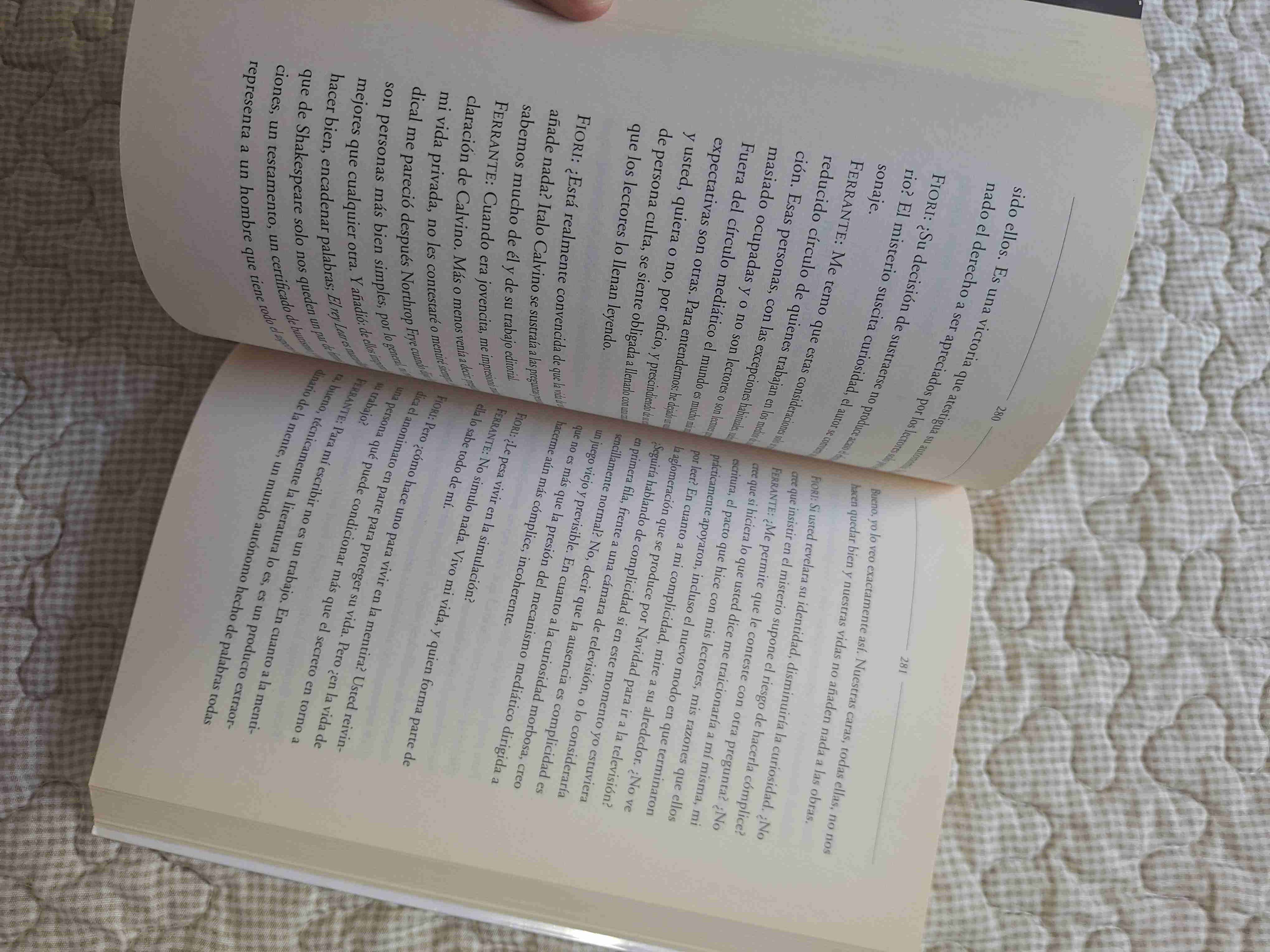 Libro 'La frantumaglia' Elena Ferrante - miniatura 3