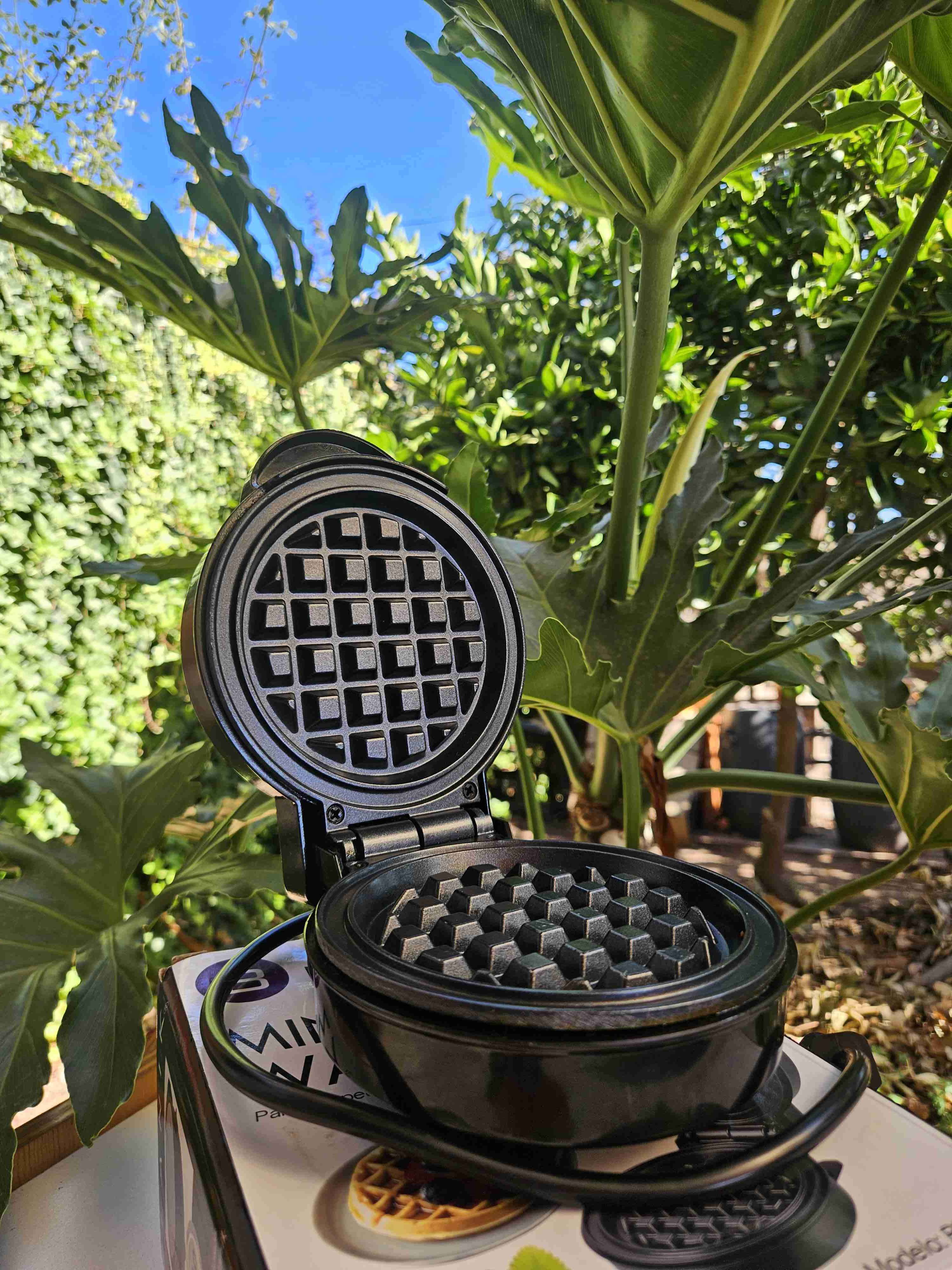 Wafflera eléctrica compacta - miniatura 3