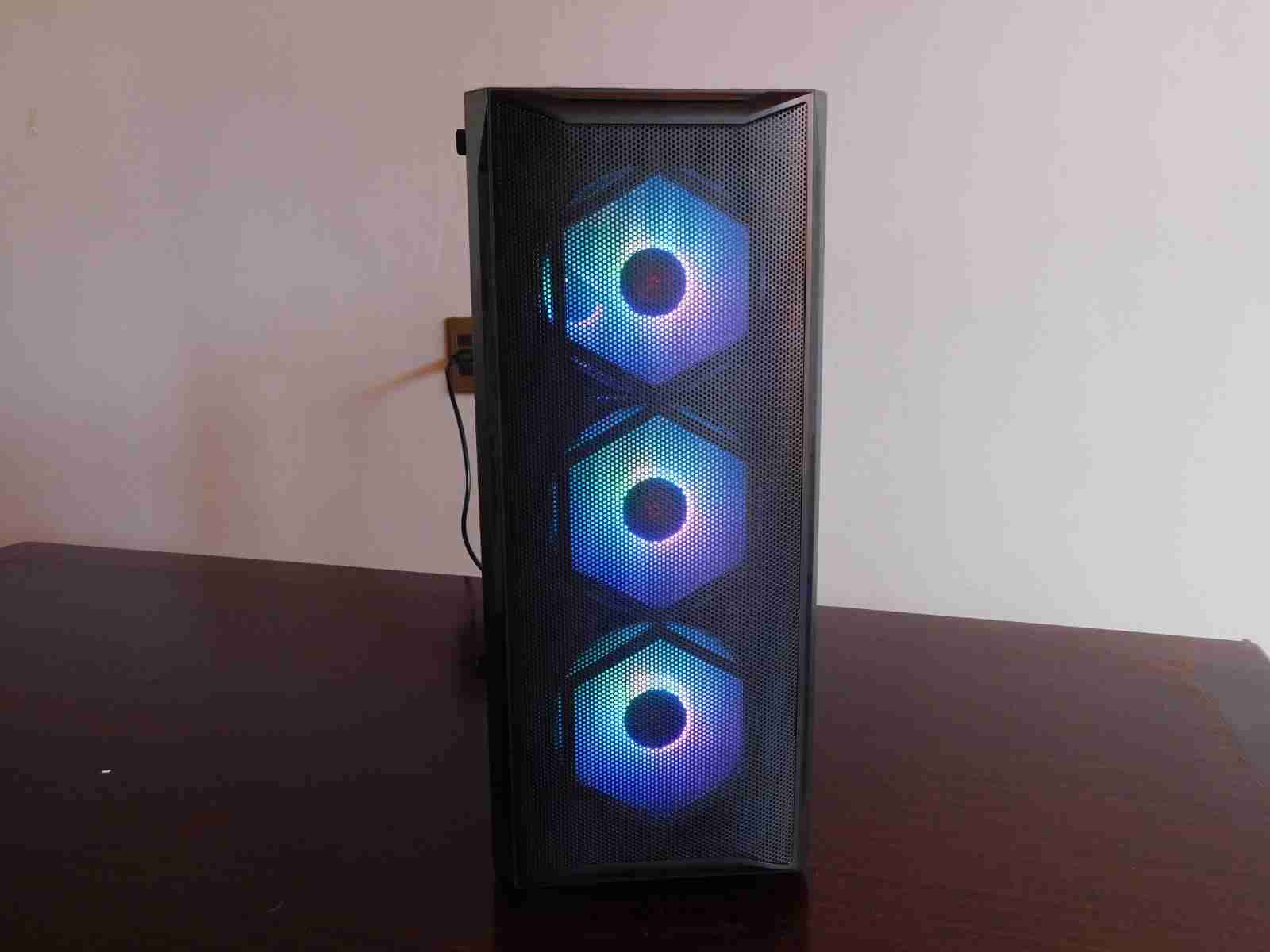 🔥NUEVO! PC GAMER RYZEN 5 5500 + RX 5700 XT | 16 GB - miniatura 4