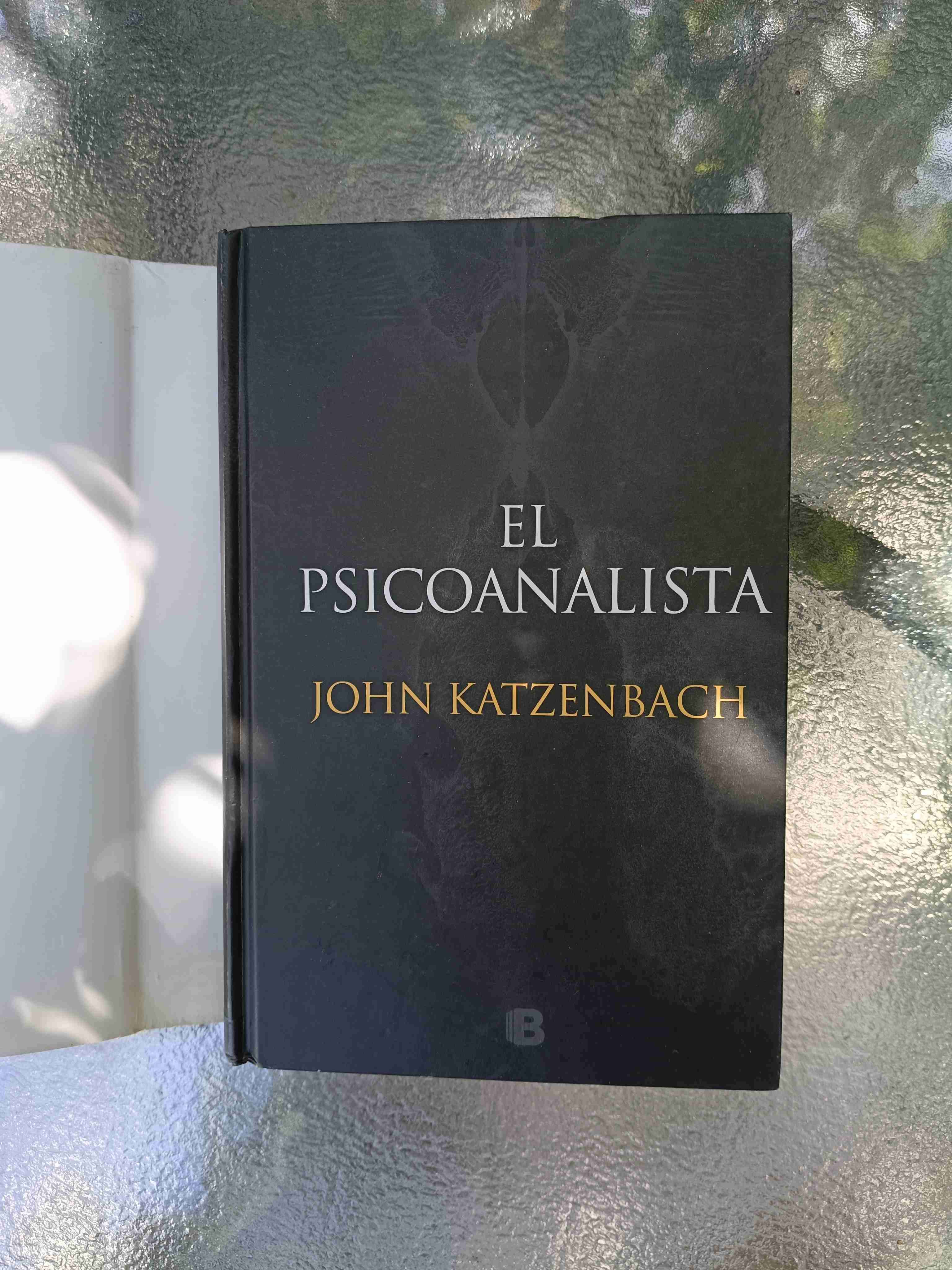 Libro El Psicoanalista edición ilustrada - miniatura 2