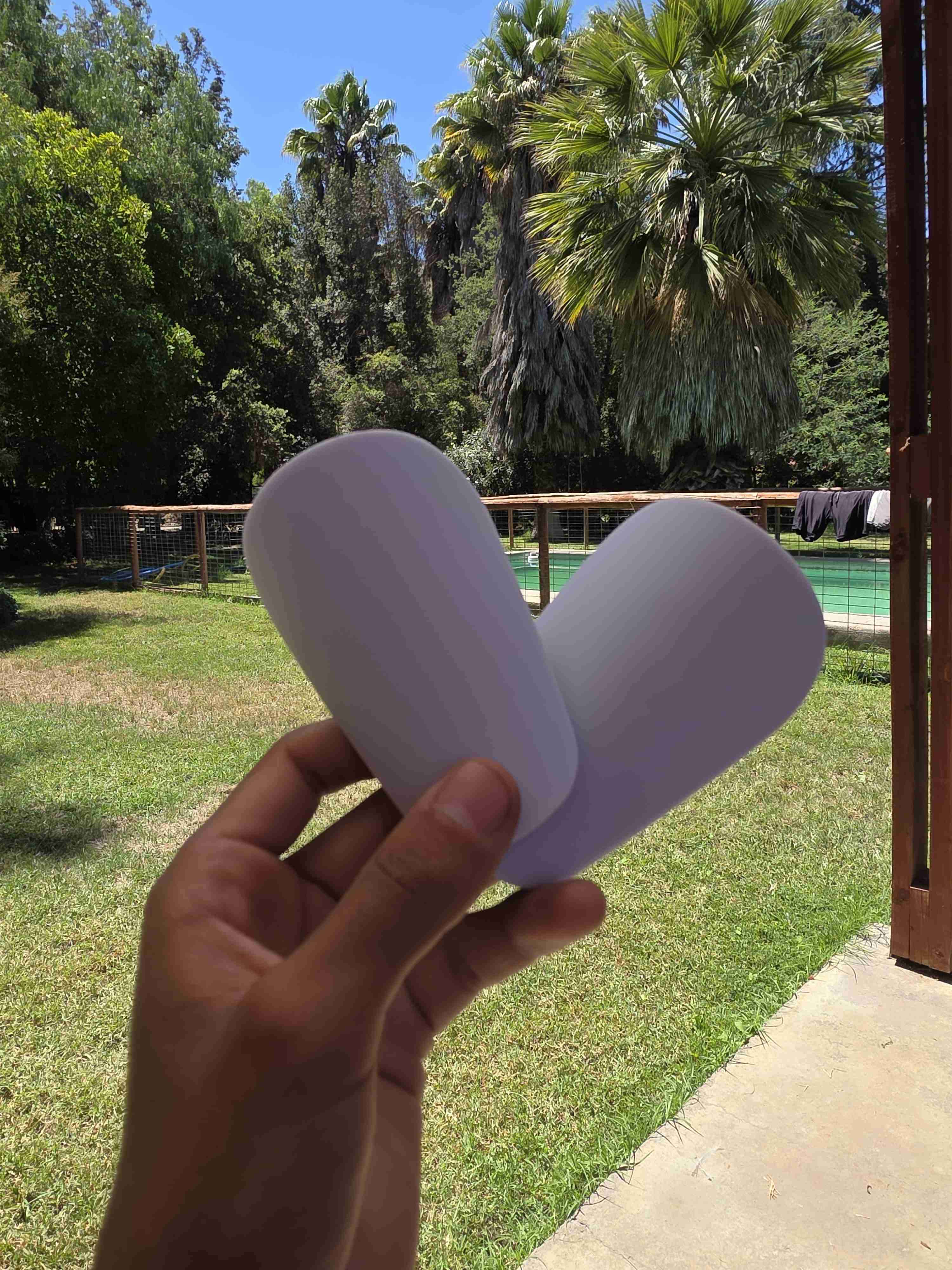 Espinilleras de fútbol de 6 cm de largo - miniatura 2