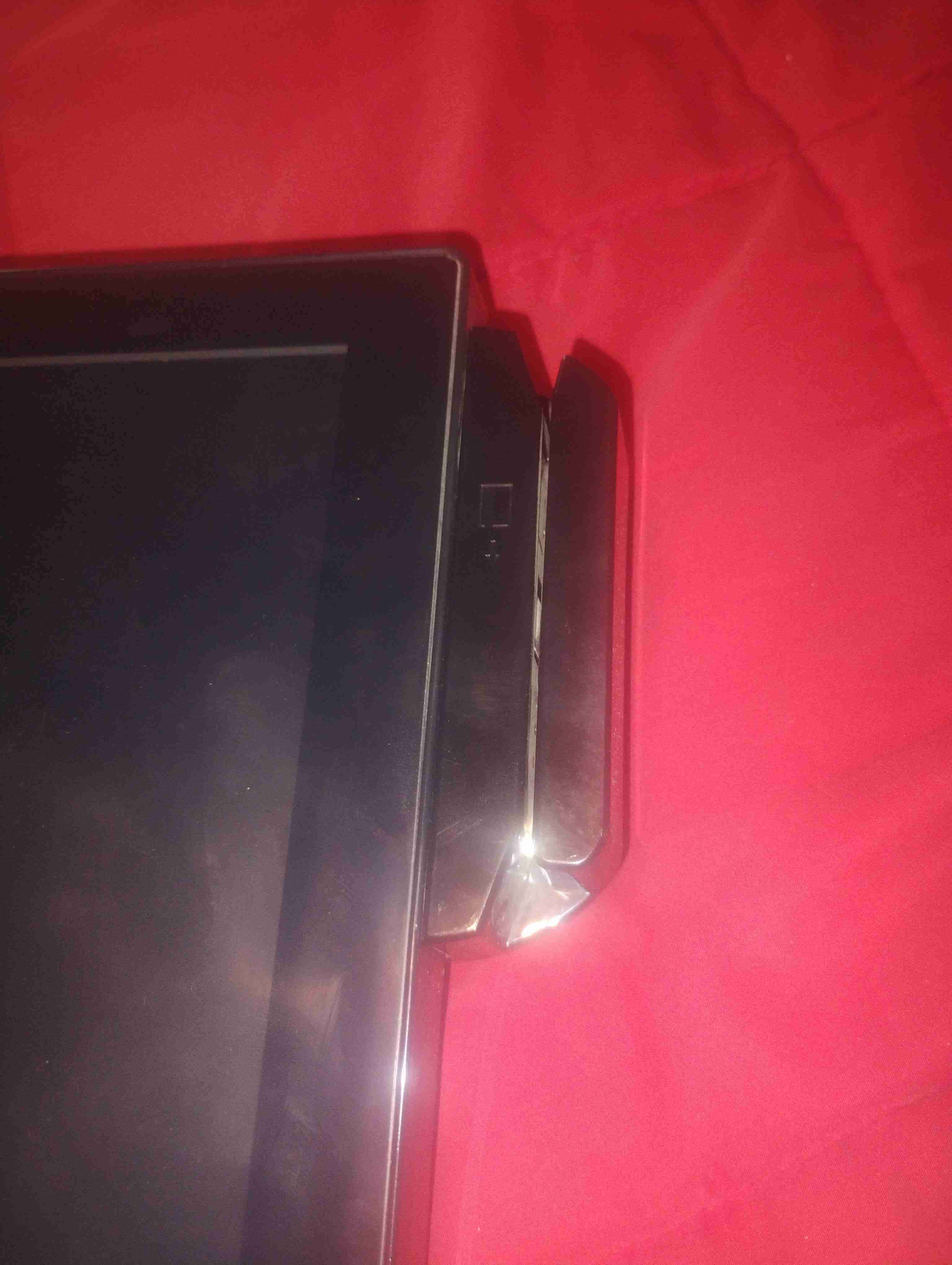 pantalla táctil usada - miniatura 3