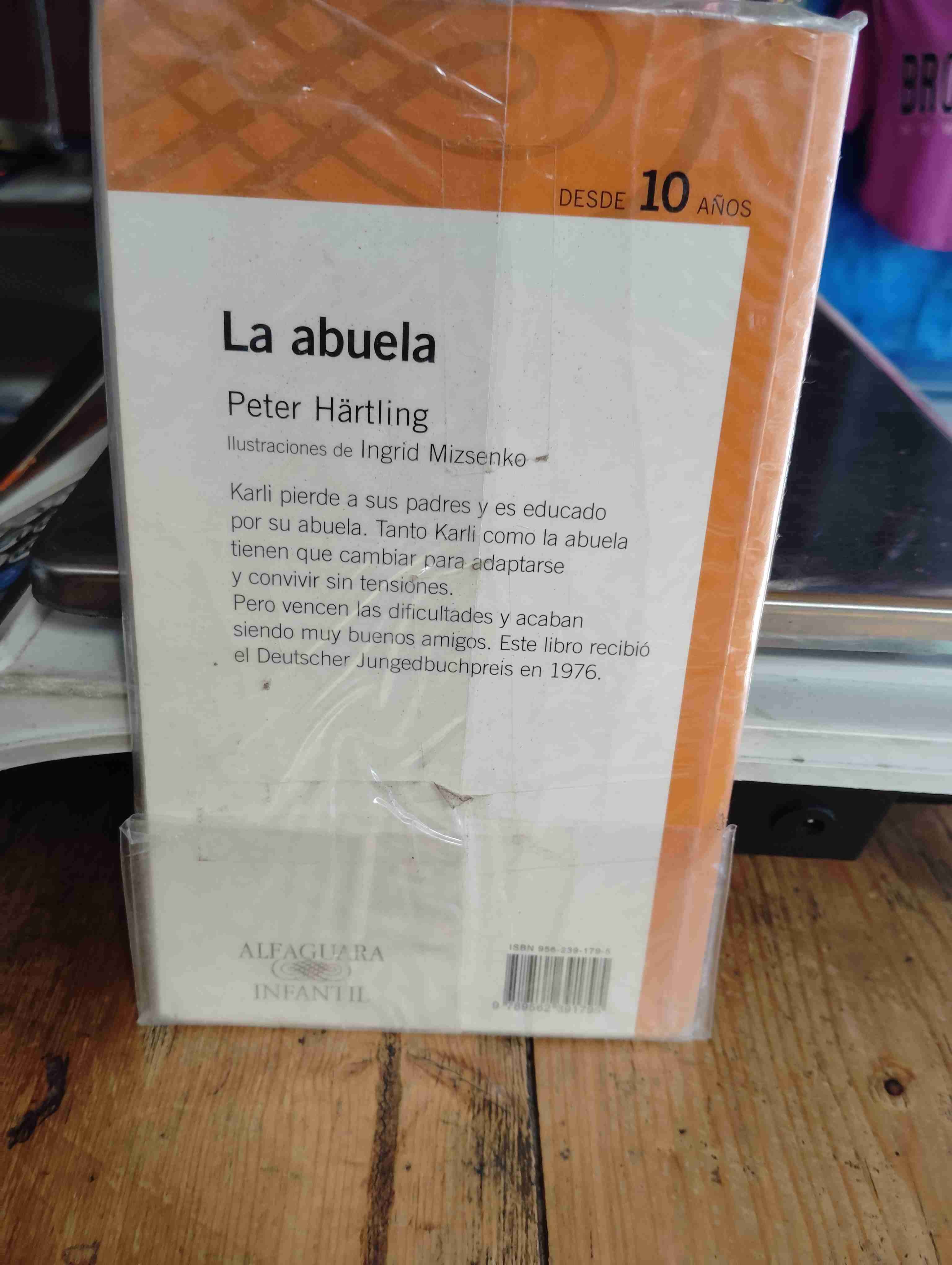 Libro 'La abuela' - Alfaguara Infantil - miniatura 2