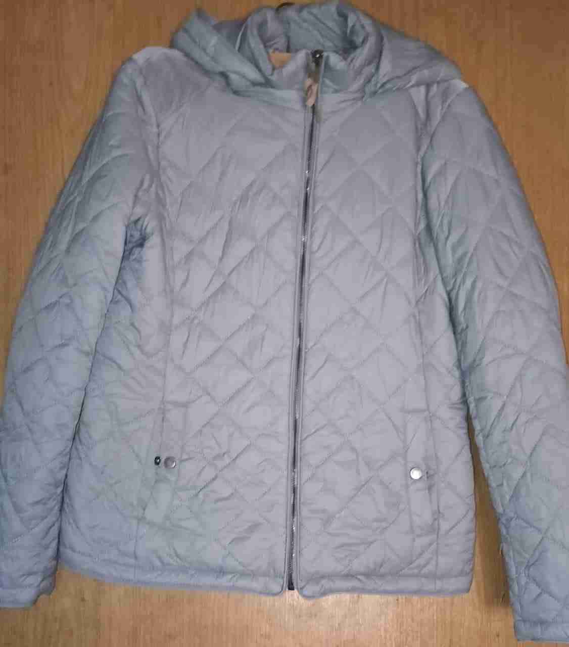 Chaqueta acolchada gris, talla XS