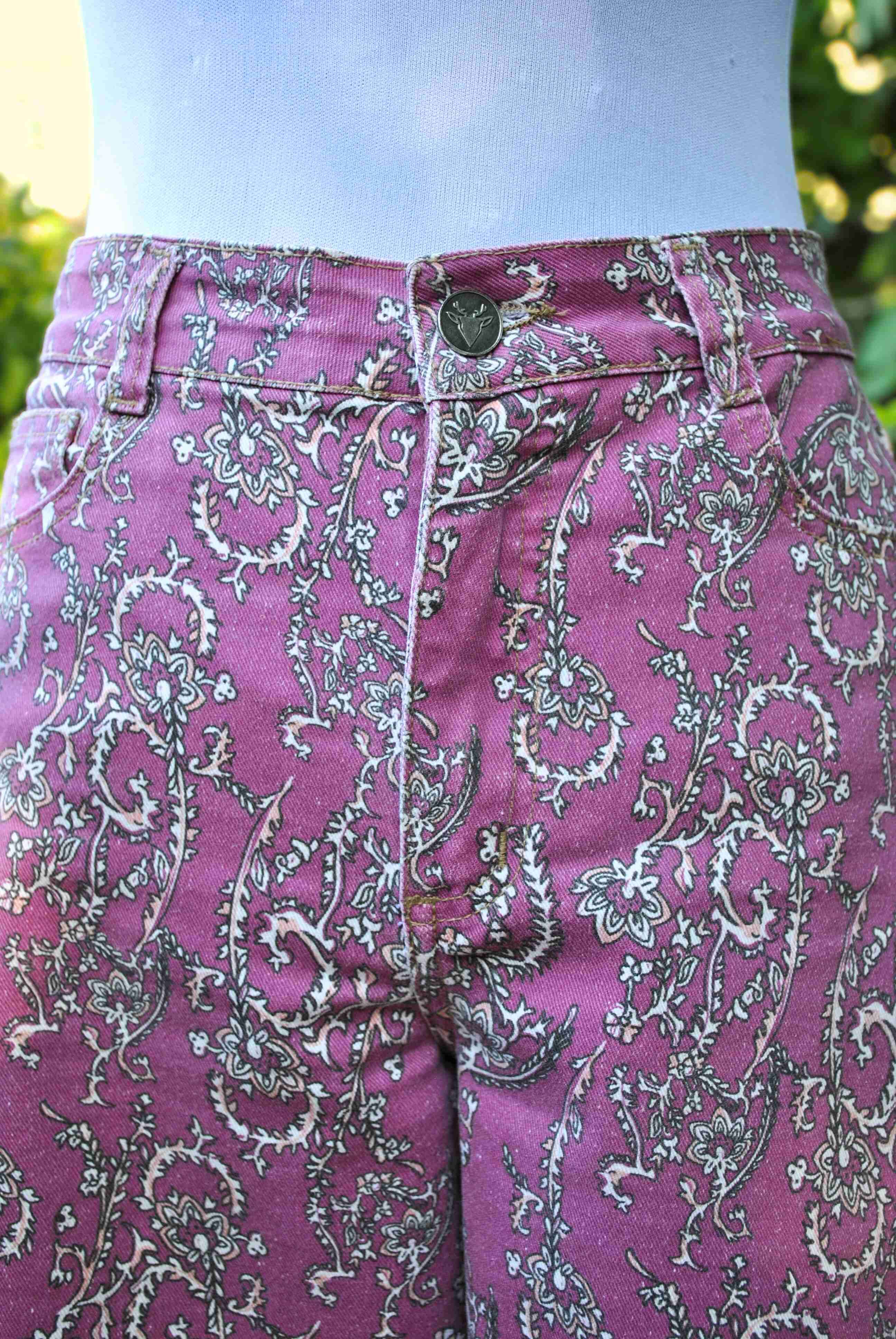 Jeans rosados estampados florales - miniatura 2