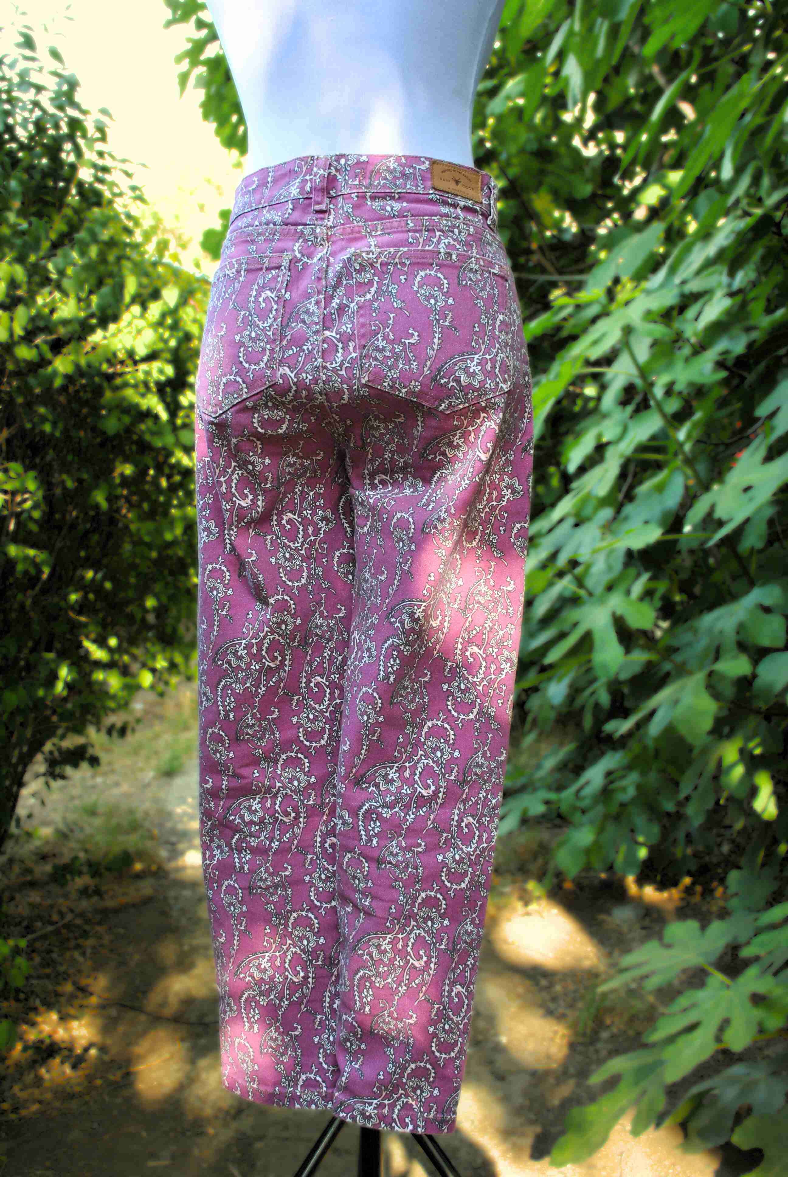 Jeans rosados estampados florales - miniatura 3