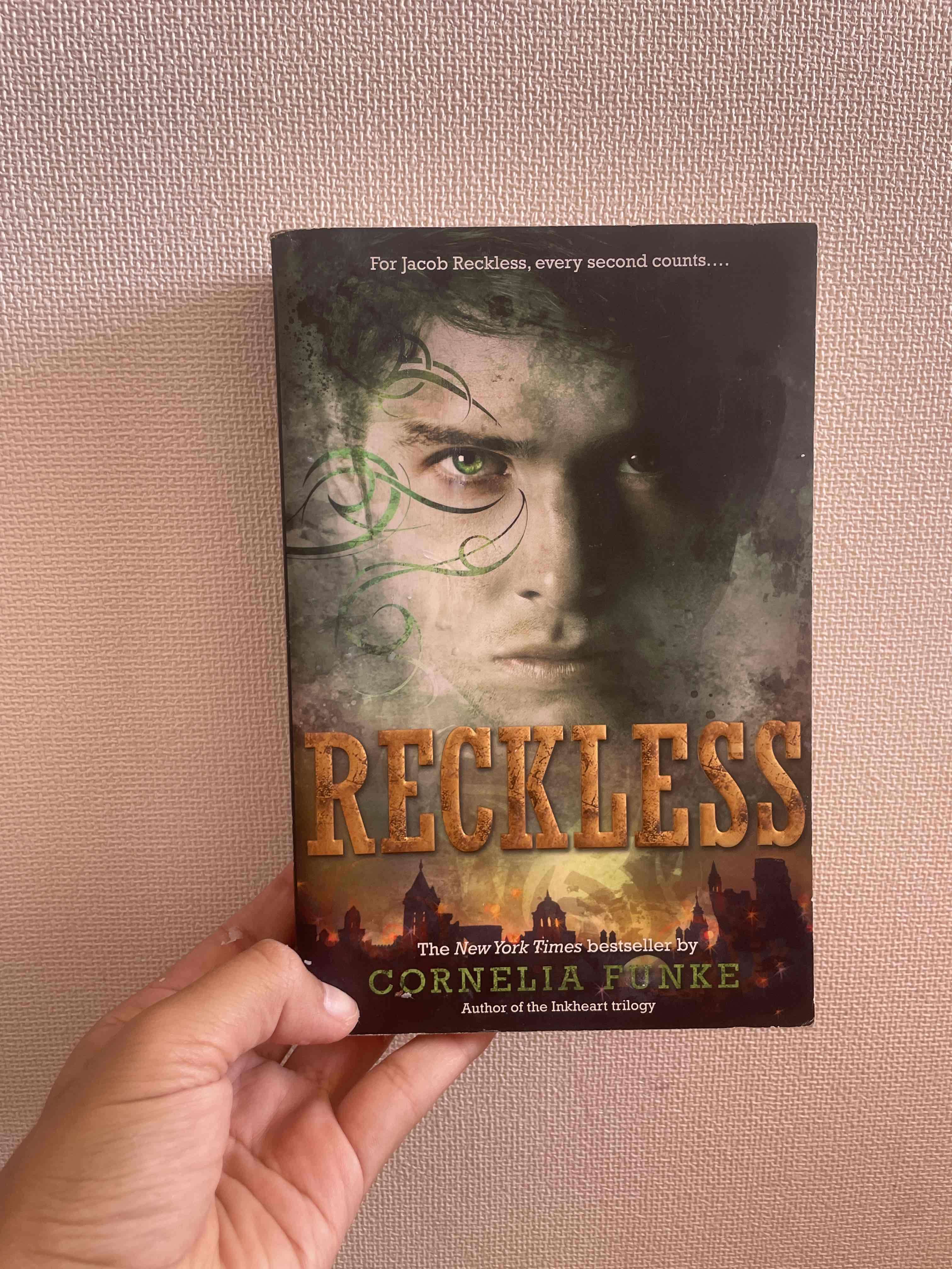 Libro 'Reckless' de Cornelia Funke