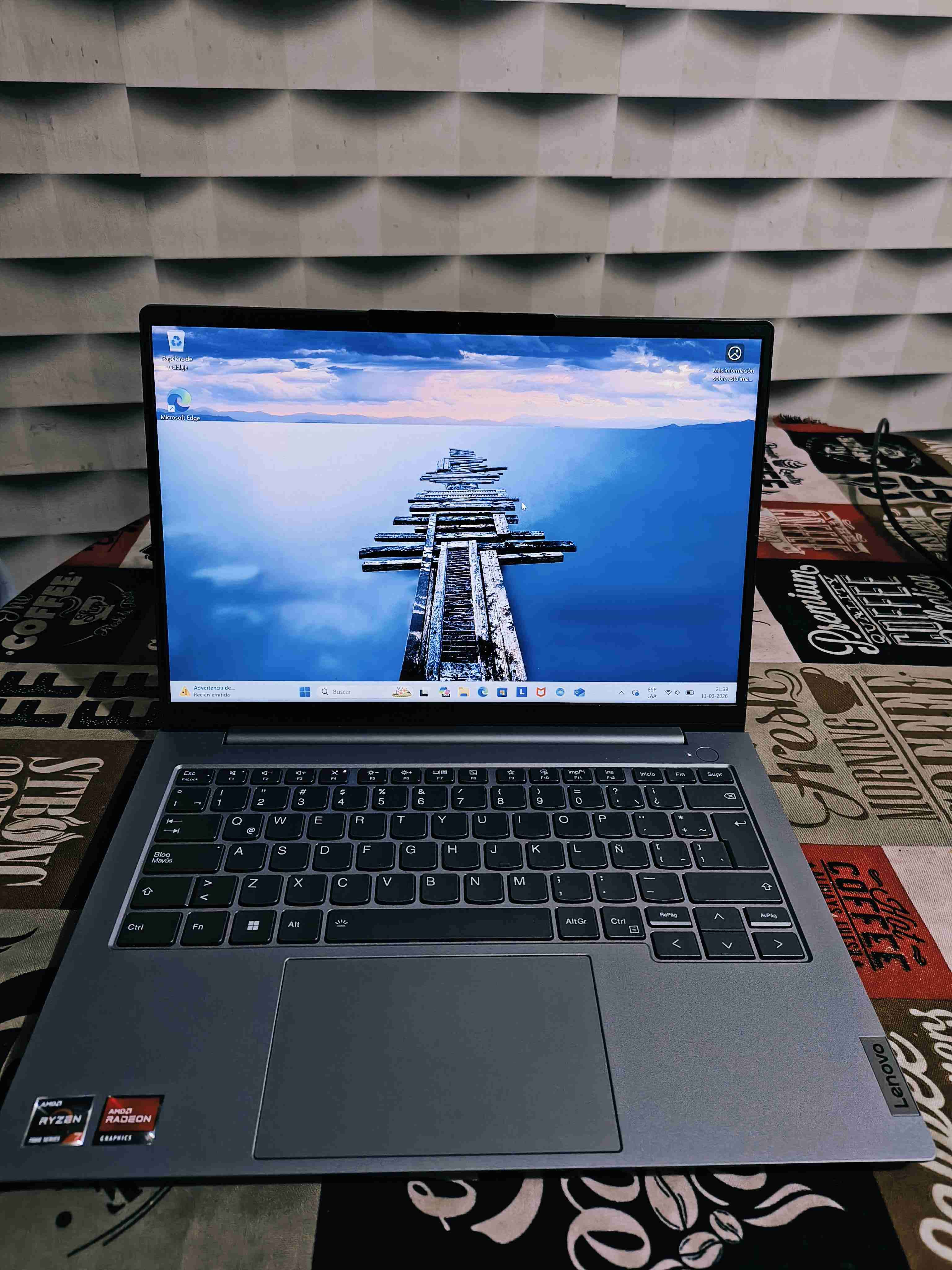 Laptop Lenovo ThinkBook - miniatura 2