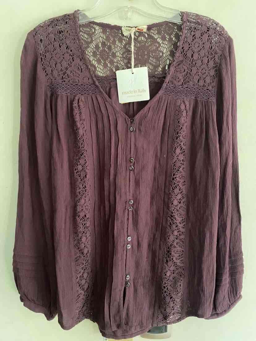 Blusa burdeos de encaje