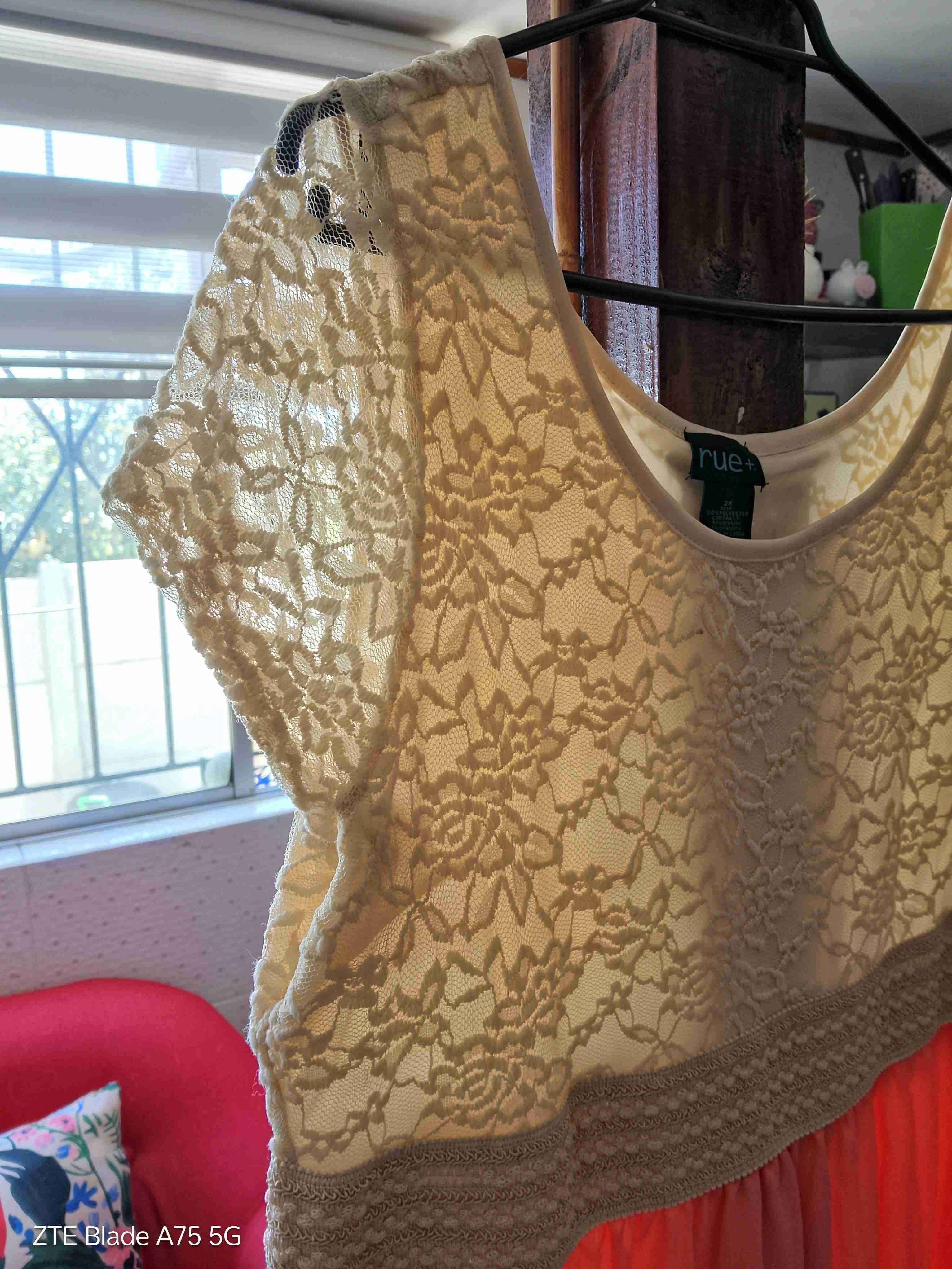 Vestido encaje y gasa XL - miniatura 5