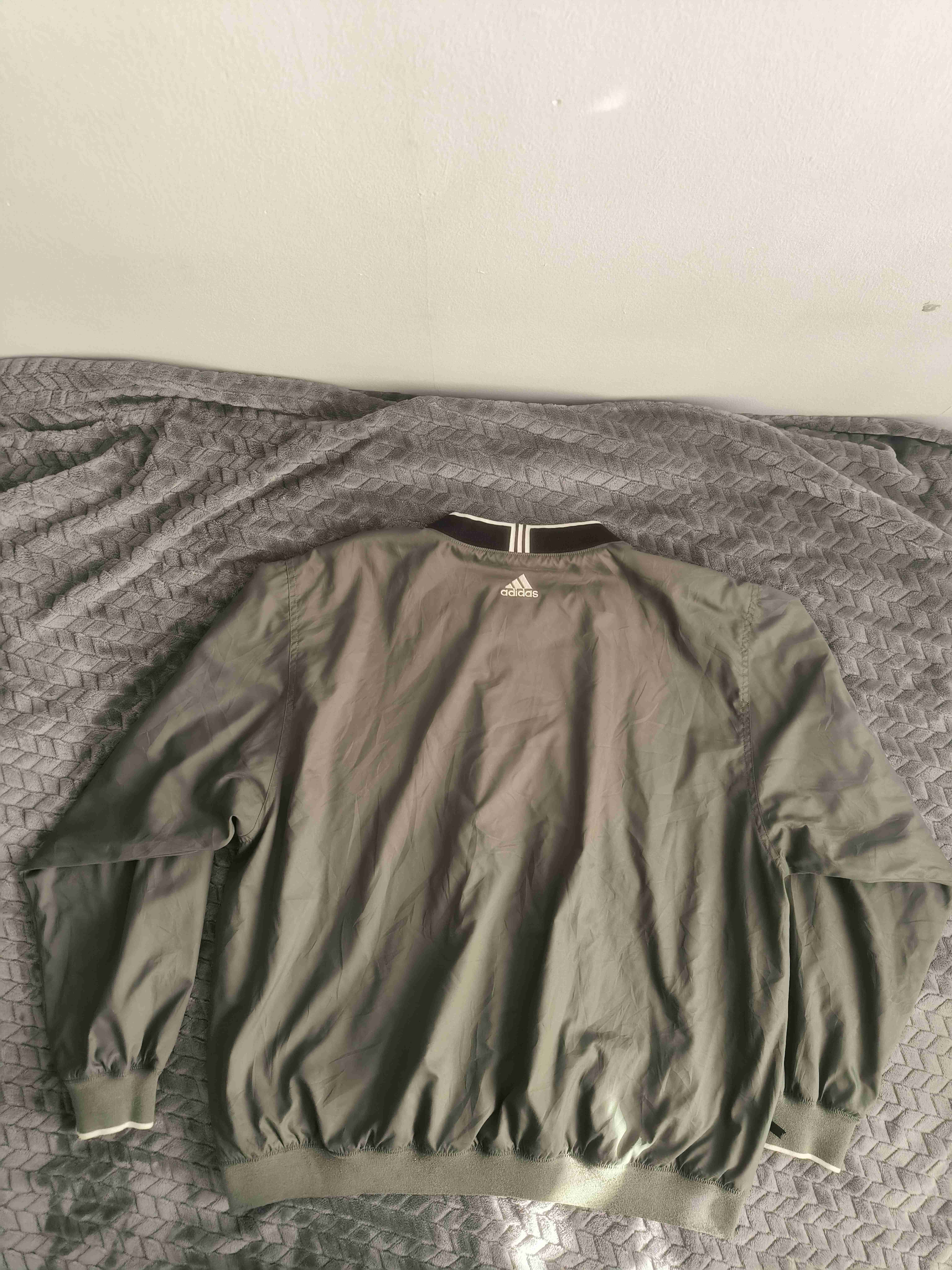 Cortavientos verde oliva Adidas - miniatura 5