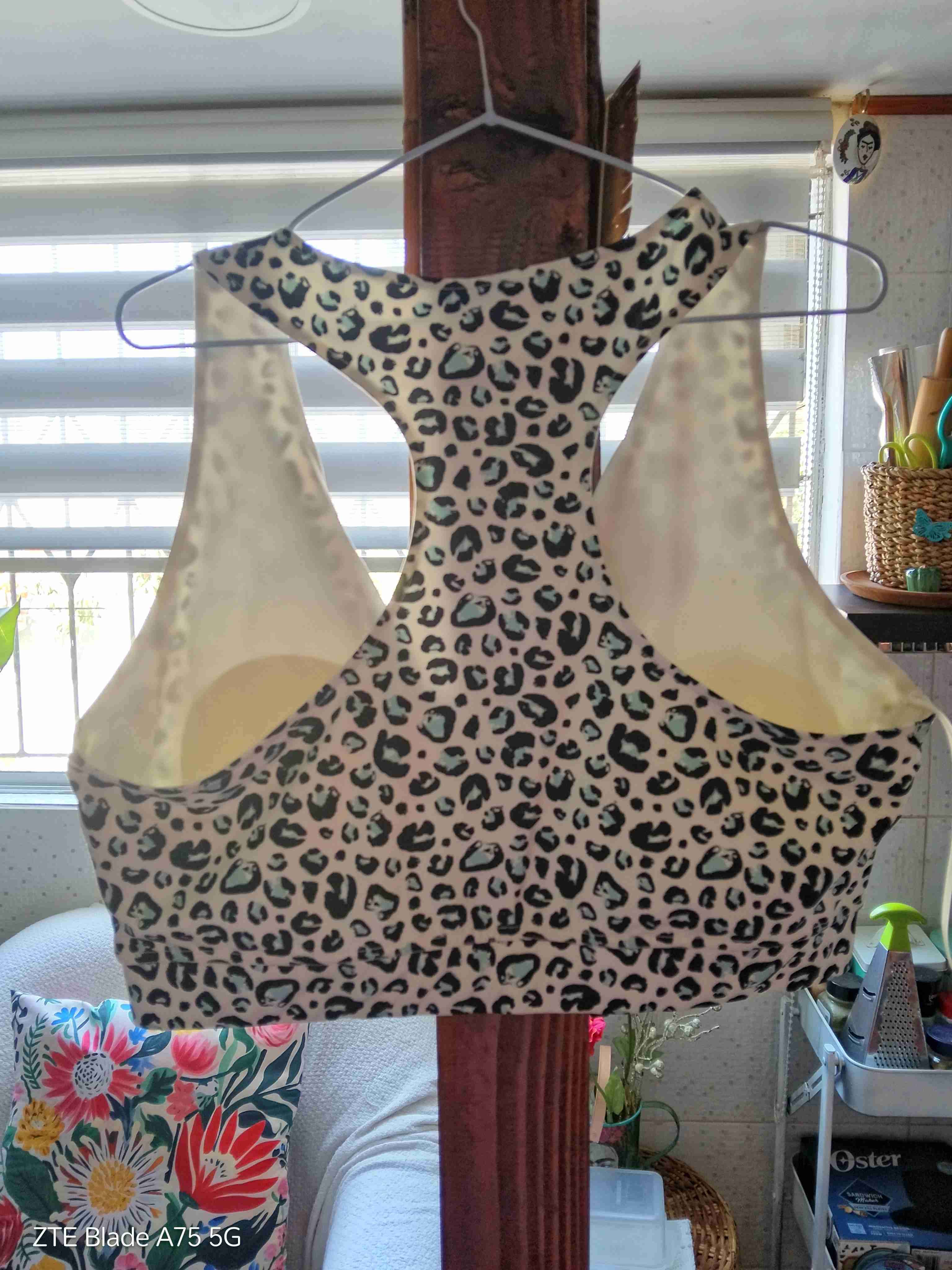 Chaleco corto estampado animal print - miniatura 3