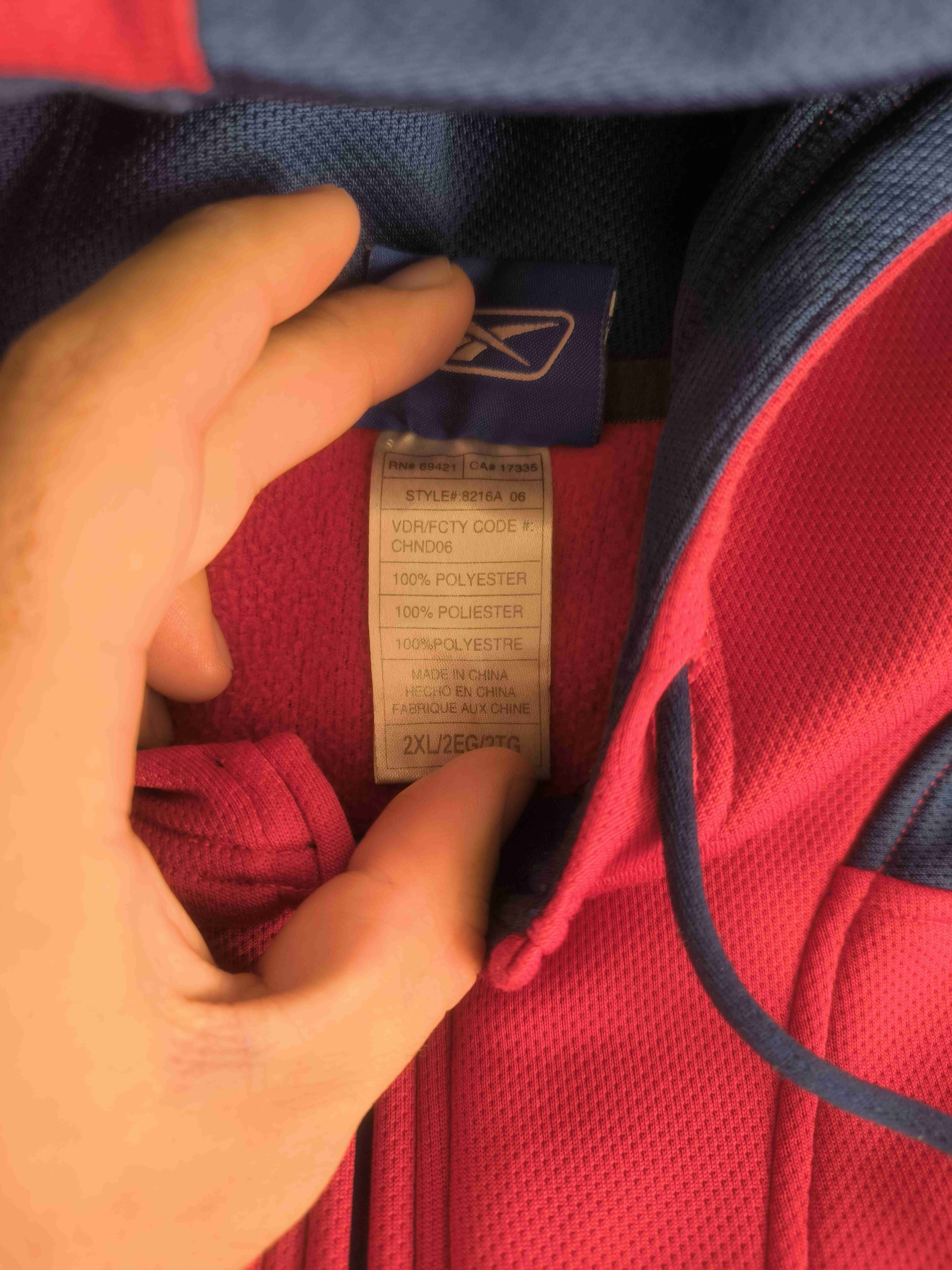 Polerón Rebook gigants rojo y azul - miniatura 4