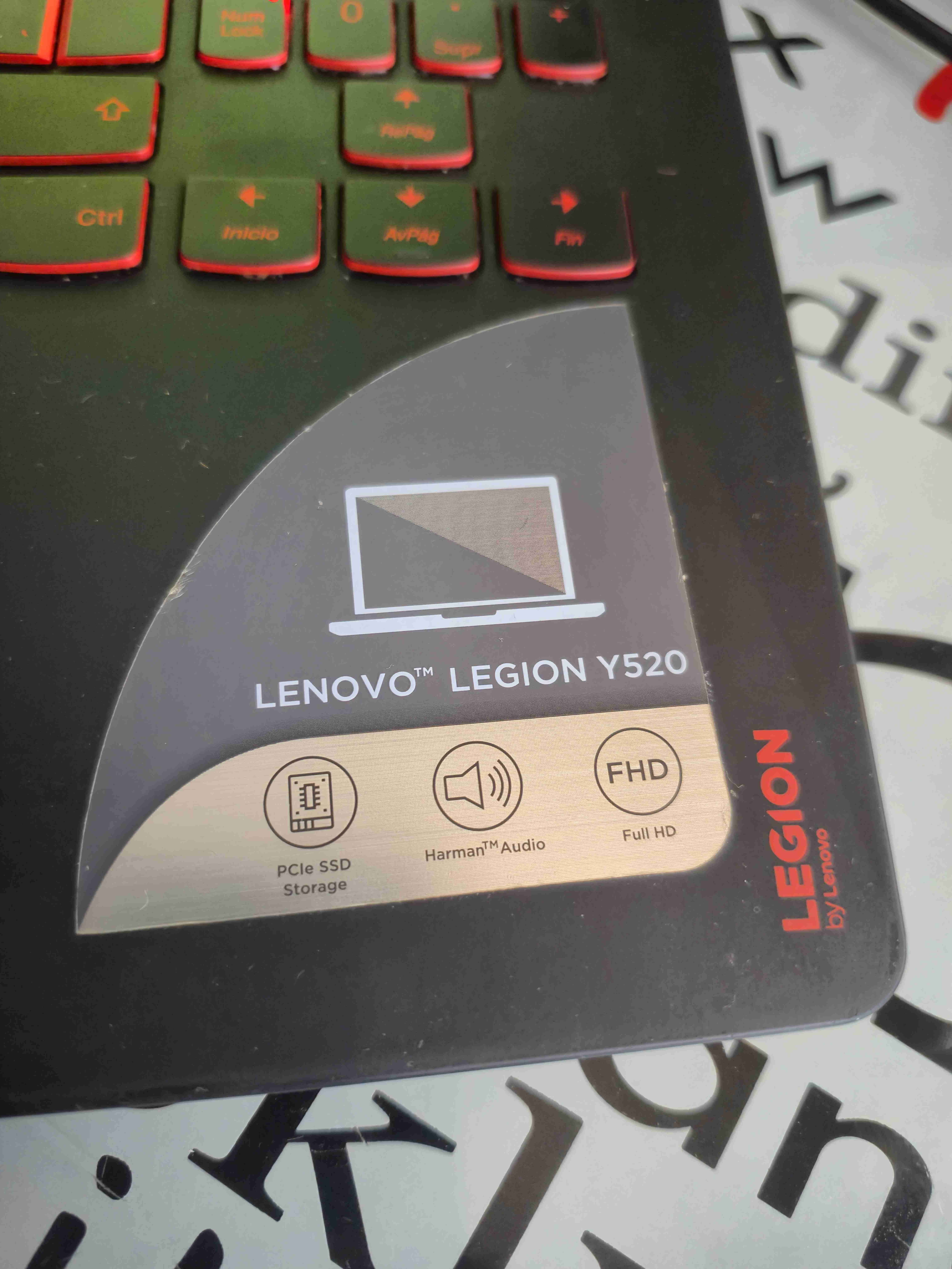 Laptop Lenovo negro - miniatura 6
