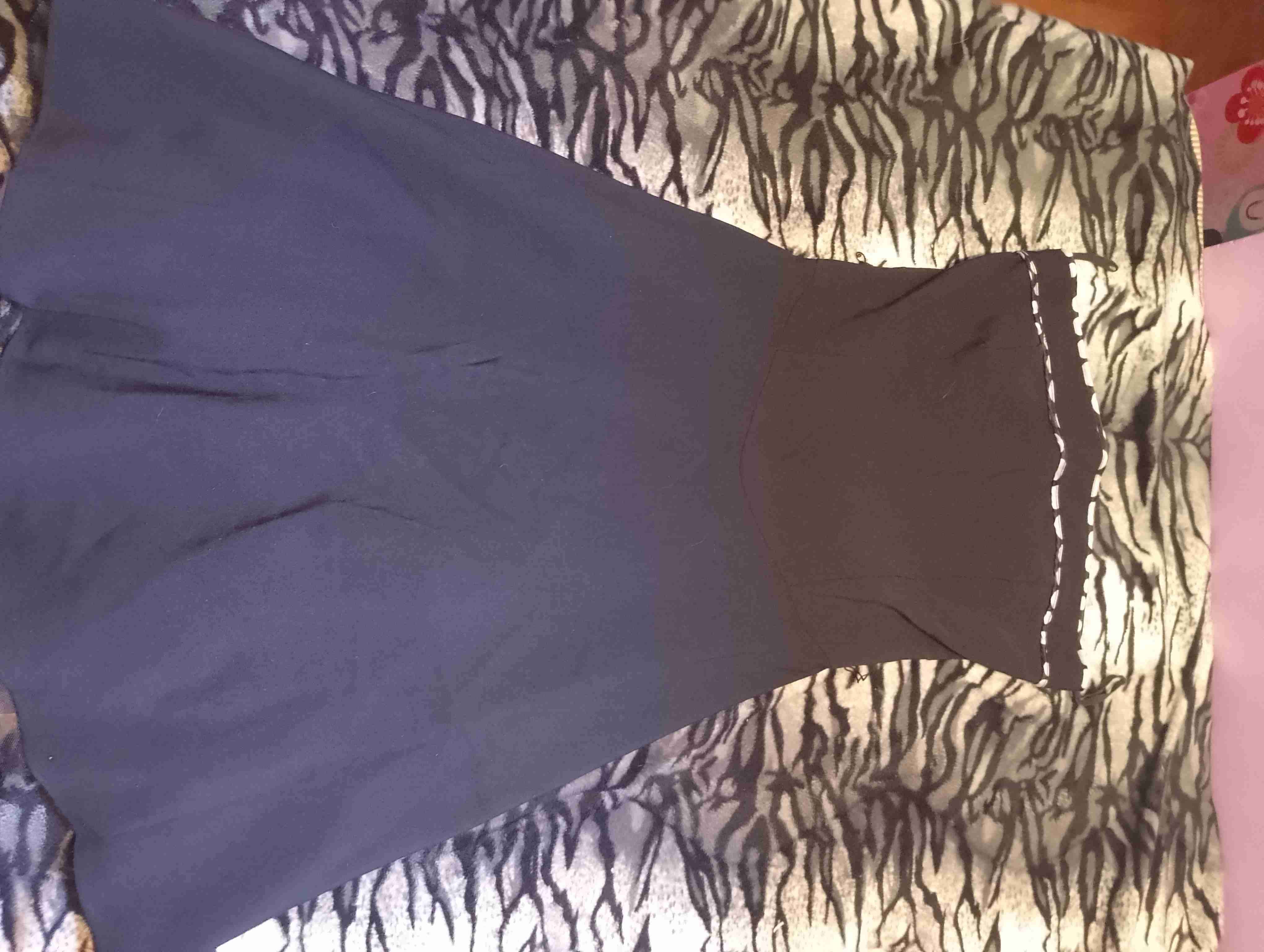 Vestido negro con lazos - miniatura 3