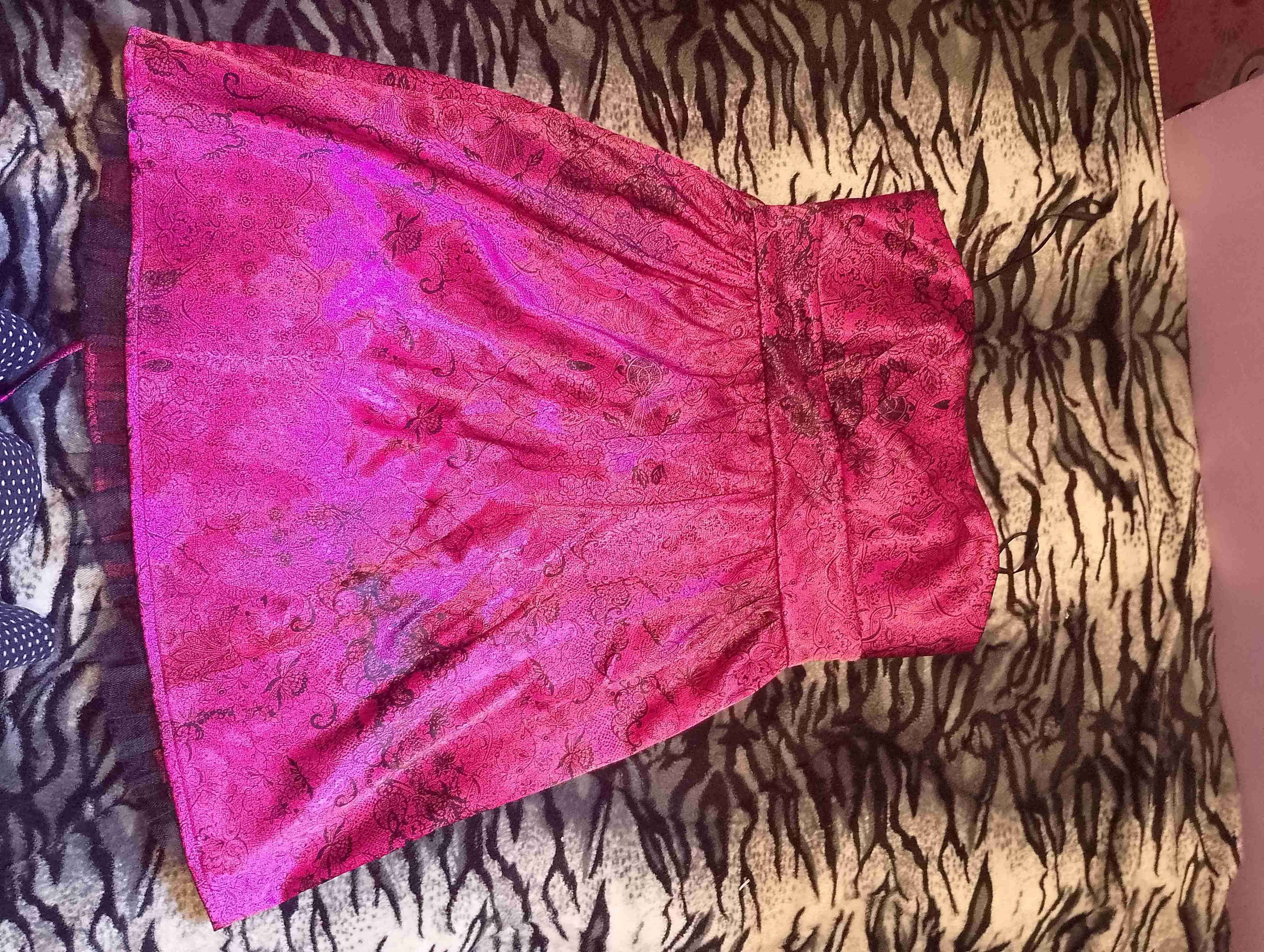 Vestido negro con lazos - miniatura 6