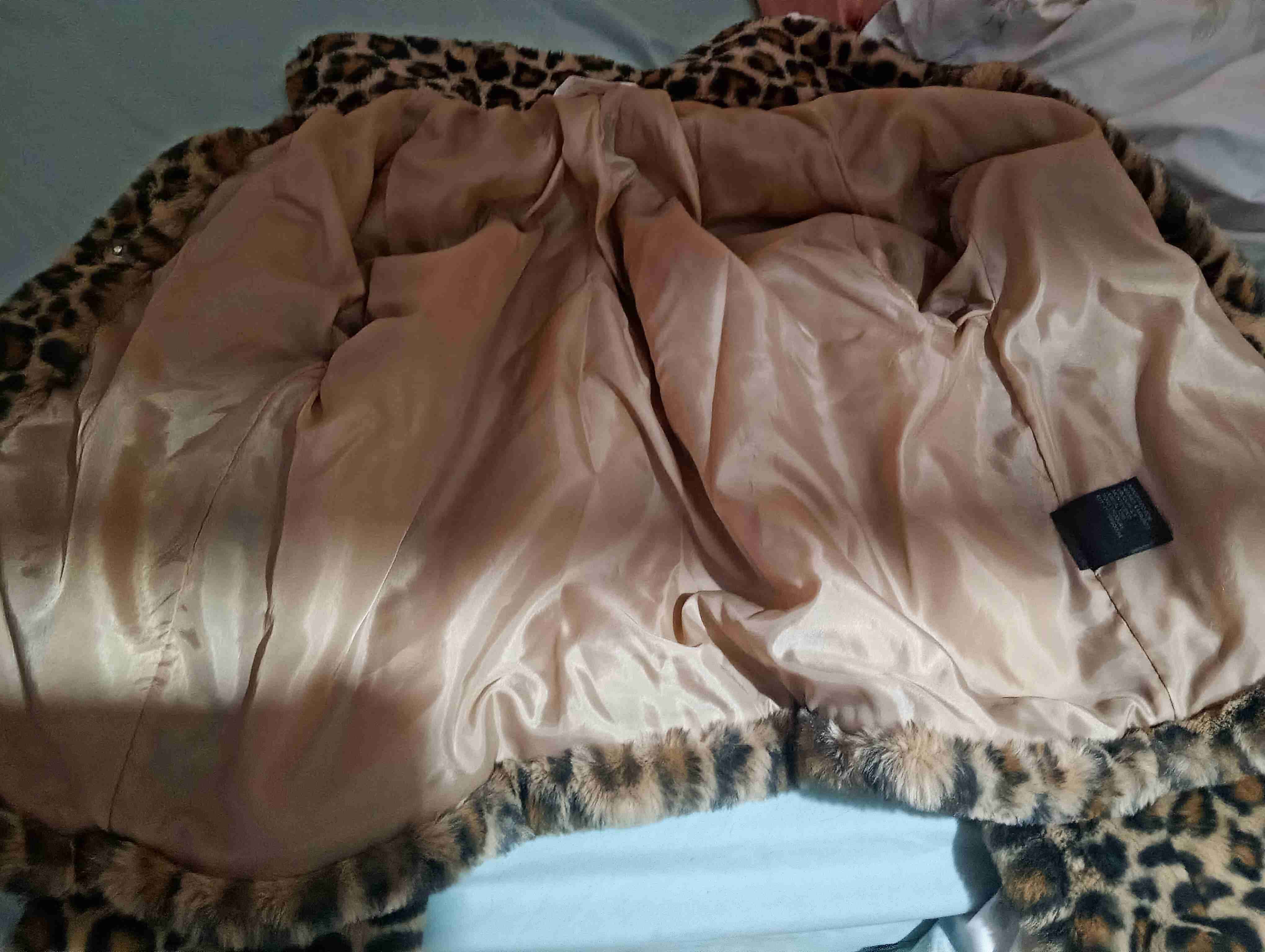 Abrigo con estampado de leopardo - miniatura 2