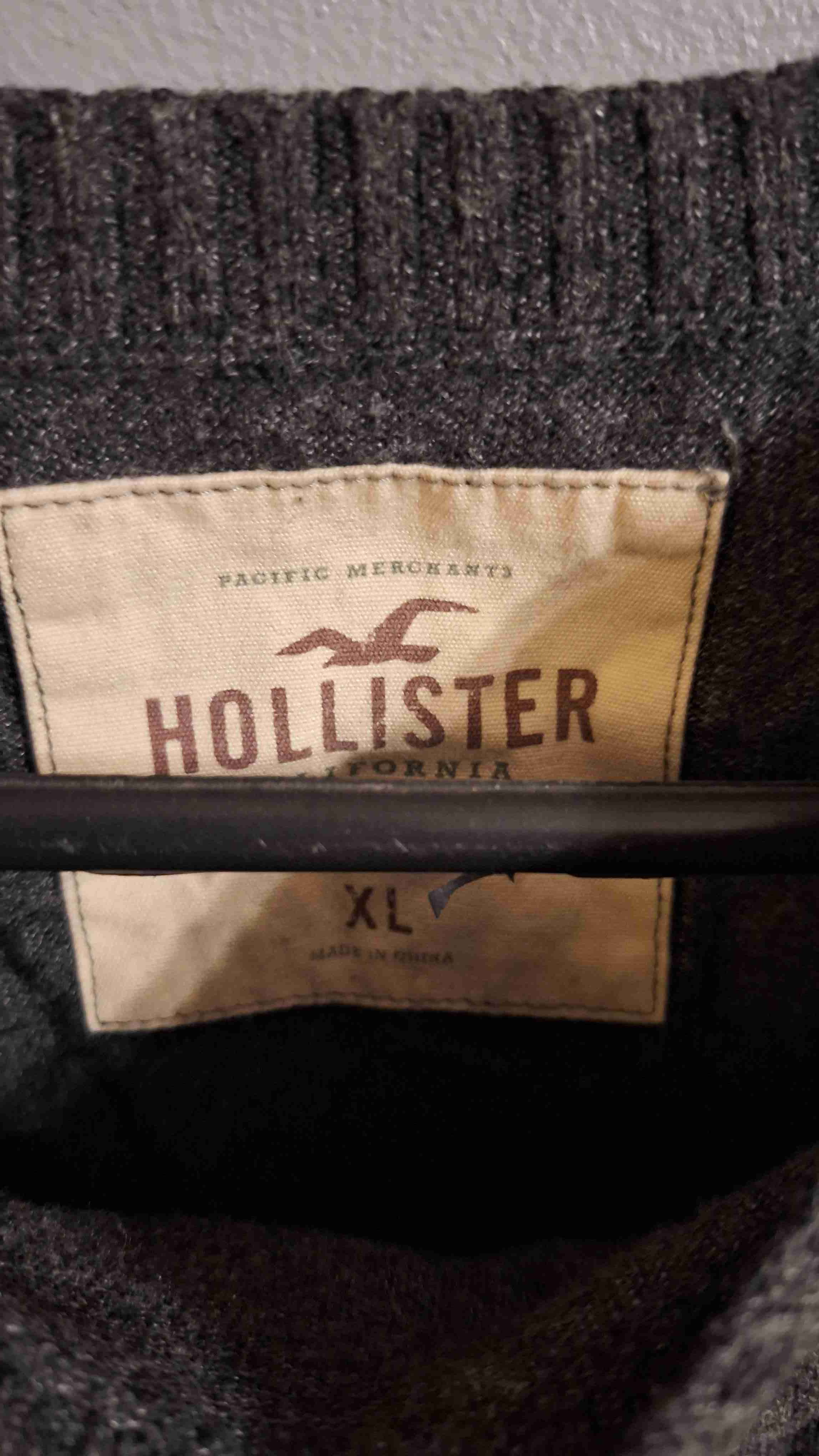 Suéter gris para hombre - miniatura 2