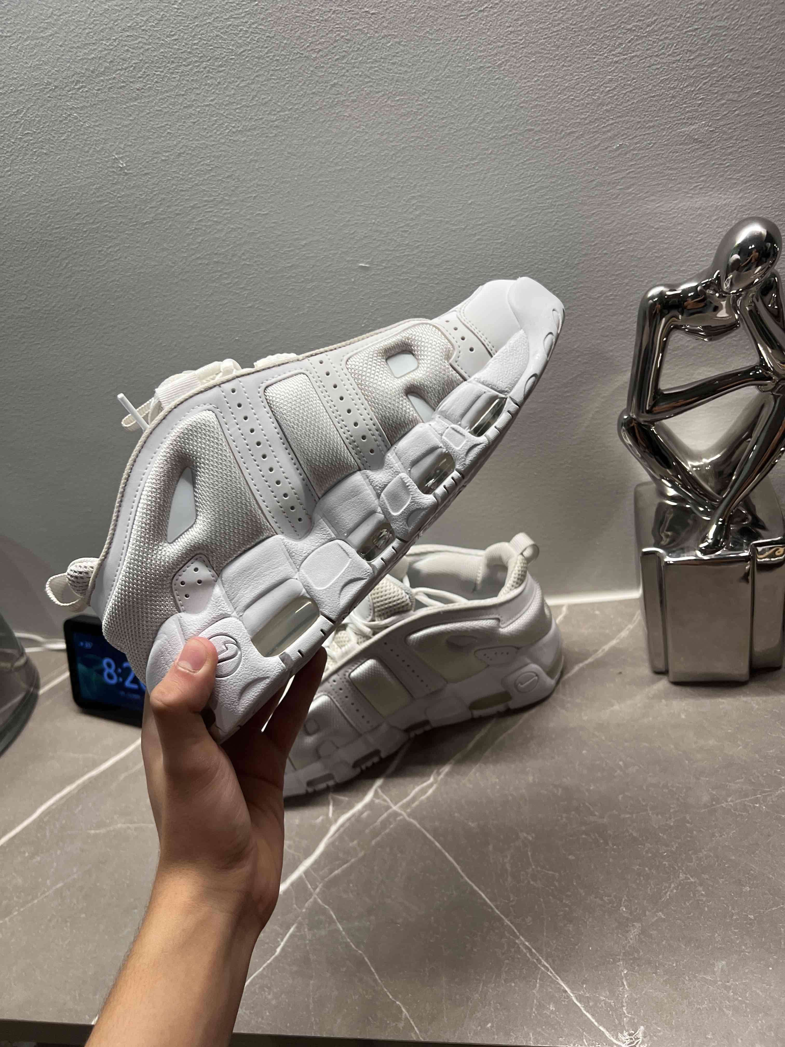 nike uptempo low blancas originales 8.5 us - miniatura 4