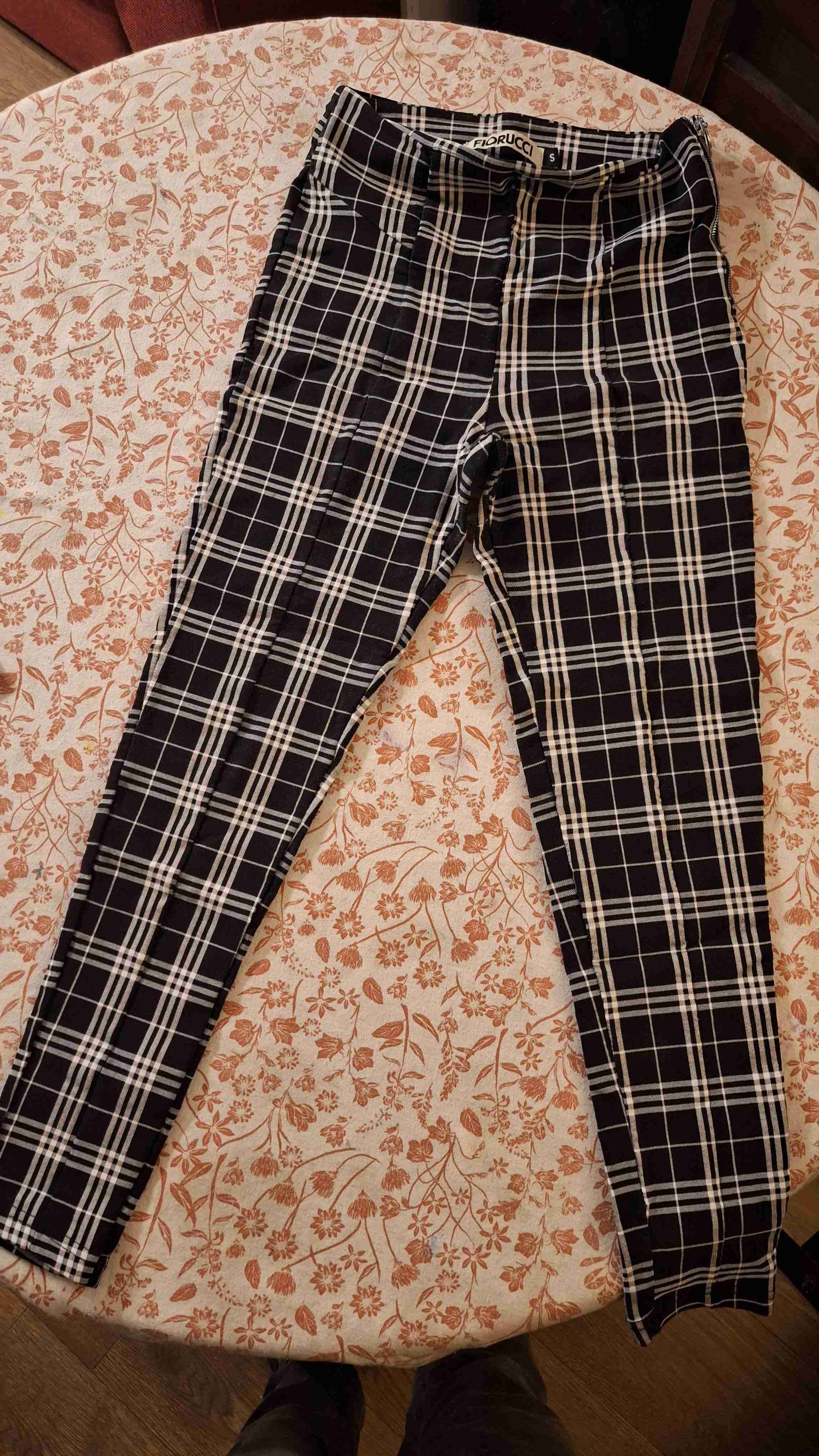 Pantalones cuadros Fiorucci negros