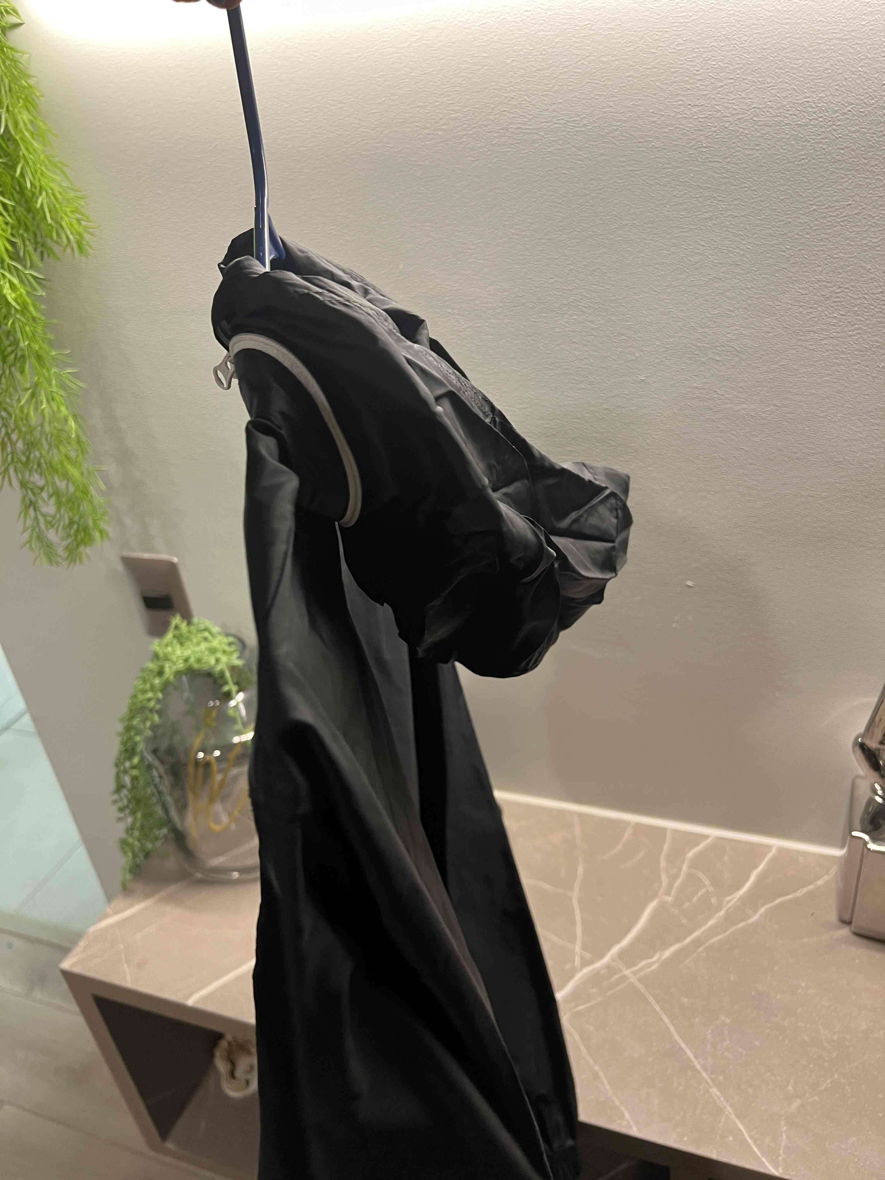 Cortaviento negro Nike talla m - miniatura 4