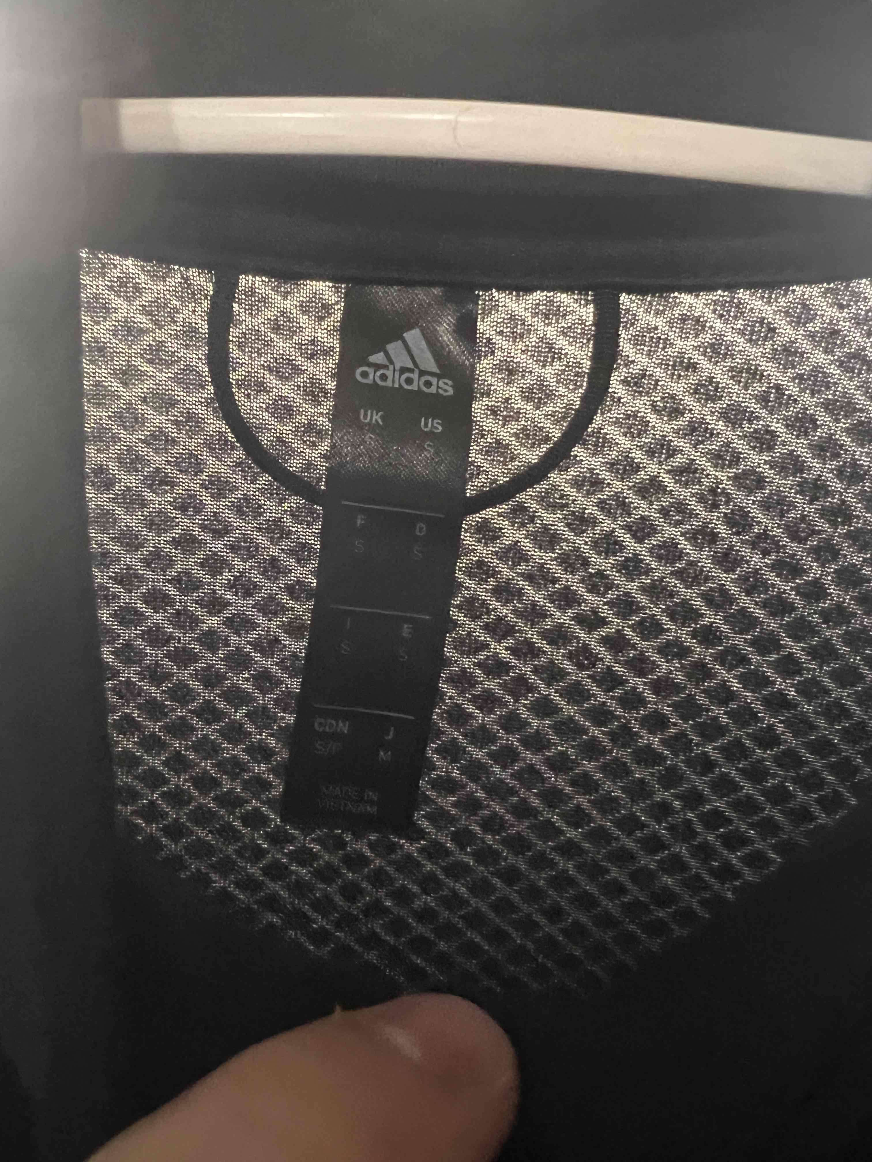 Chaqueta negra Terrex deportiva talla m - miniatura 3