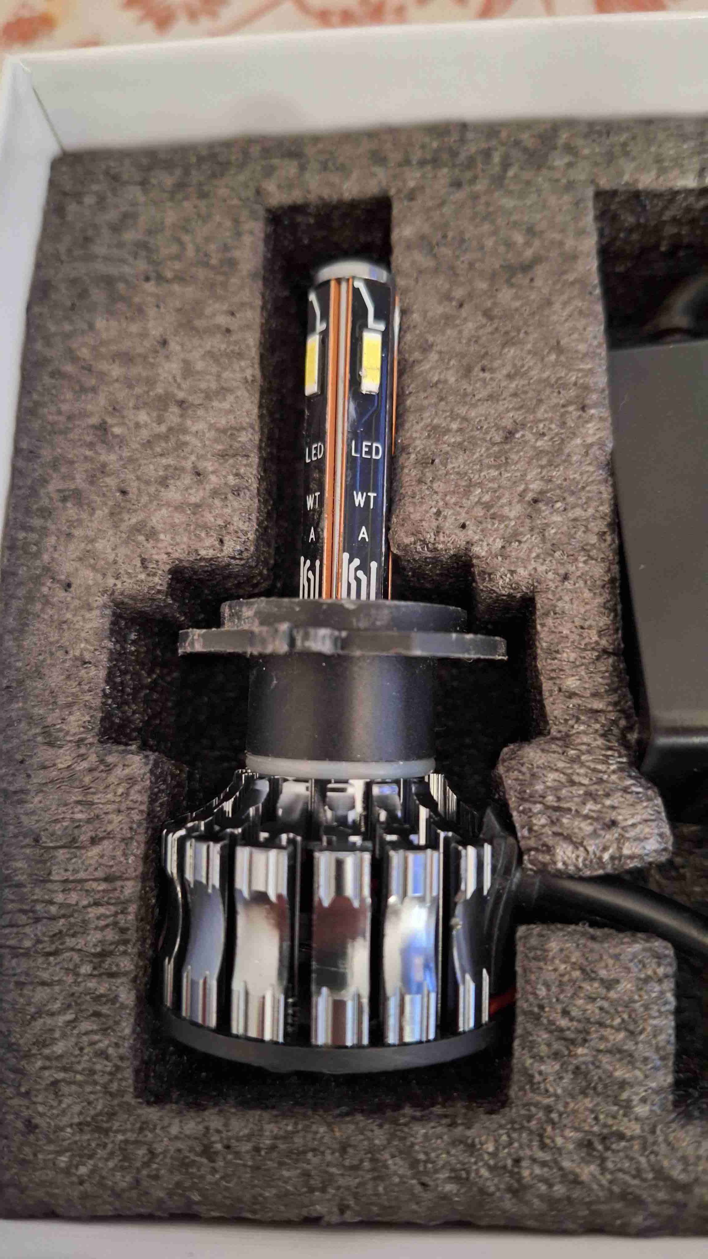 Ampolleta LED para auto H7