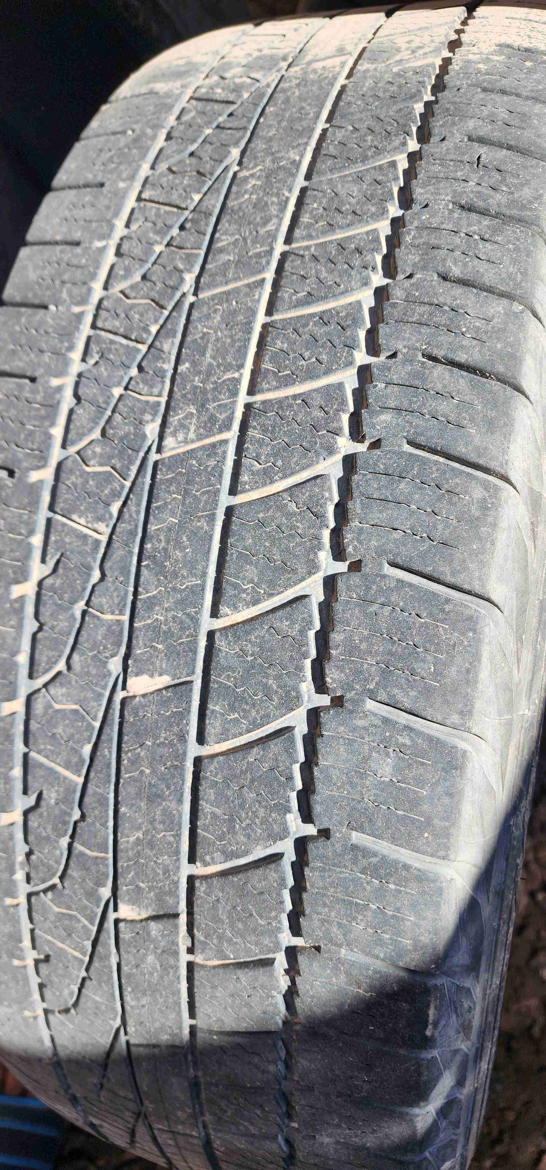 Neumáticos Goodyear usados - miniatura 5