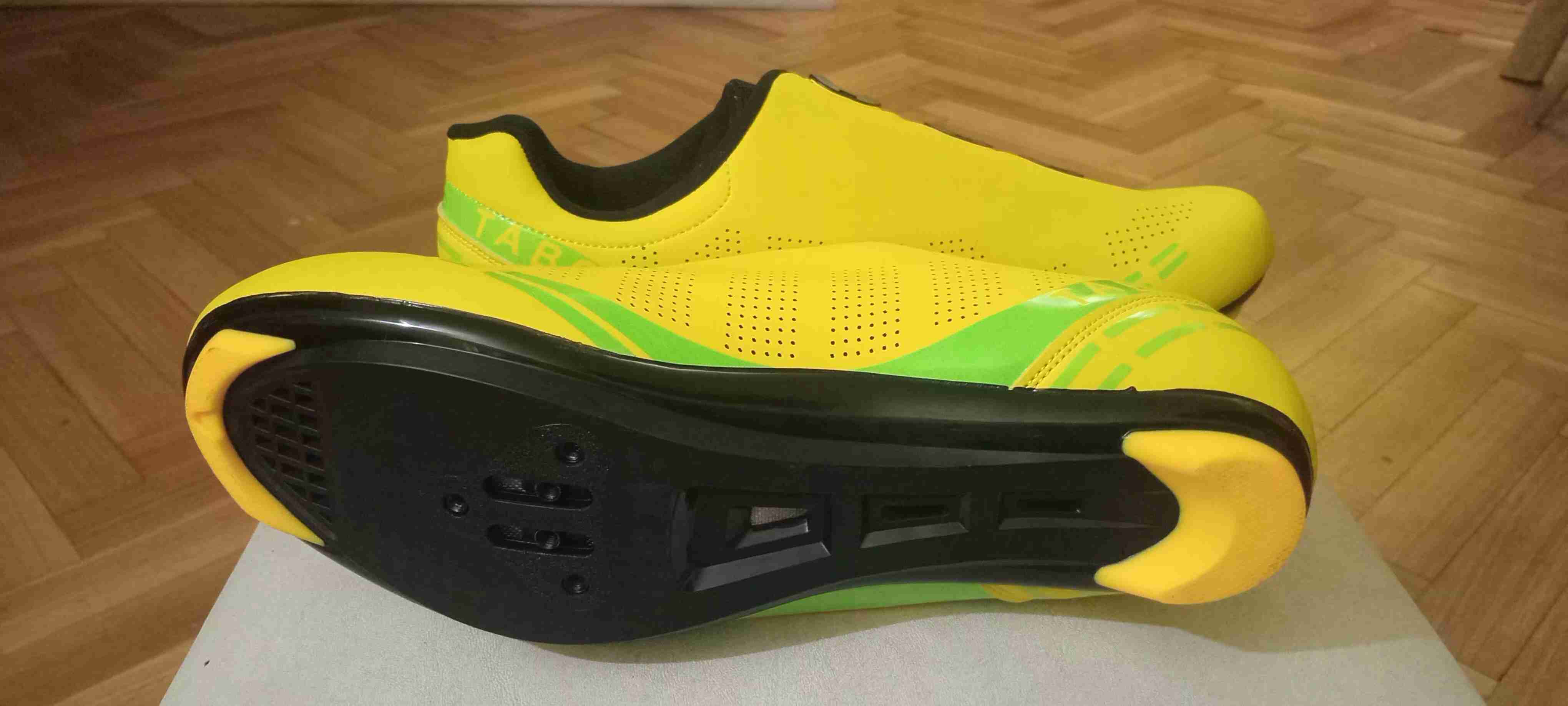 Zapatos de ciclismo amarillos - miniatura 3