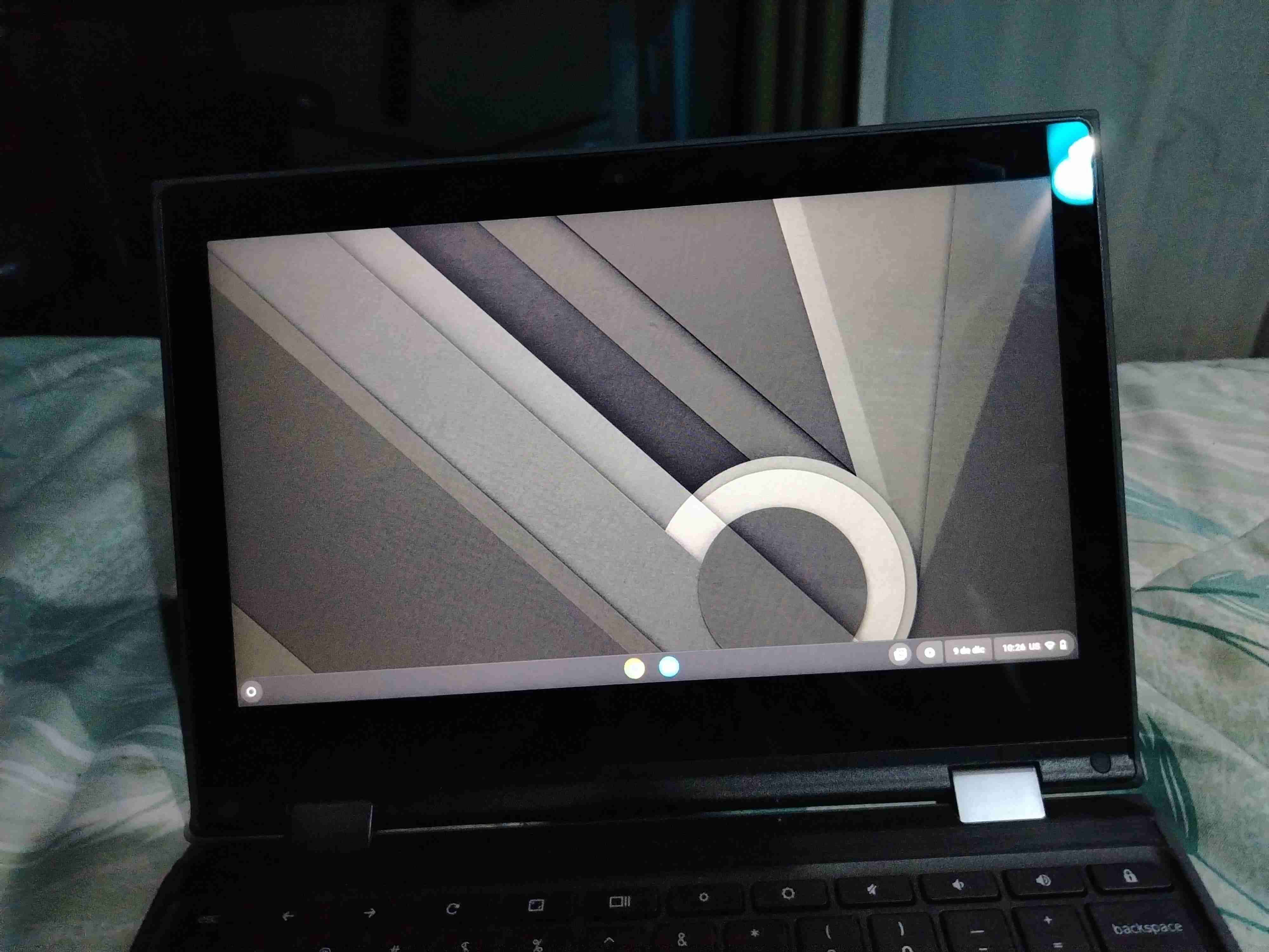 Computador portátil pantalla táctil - miniatura 2