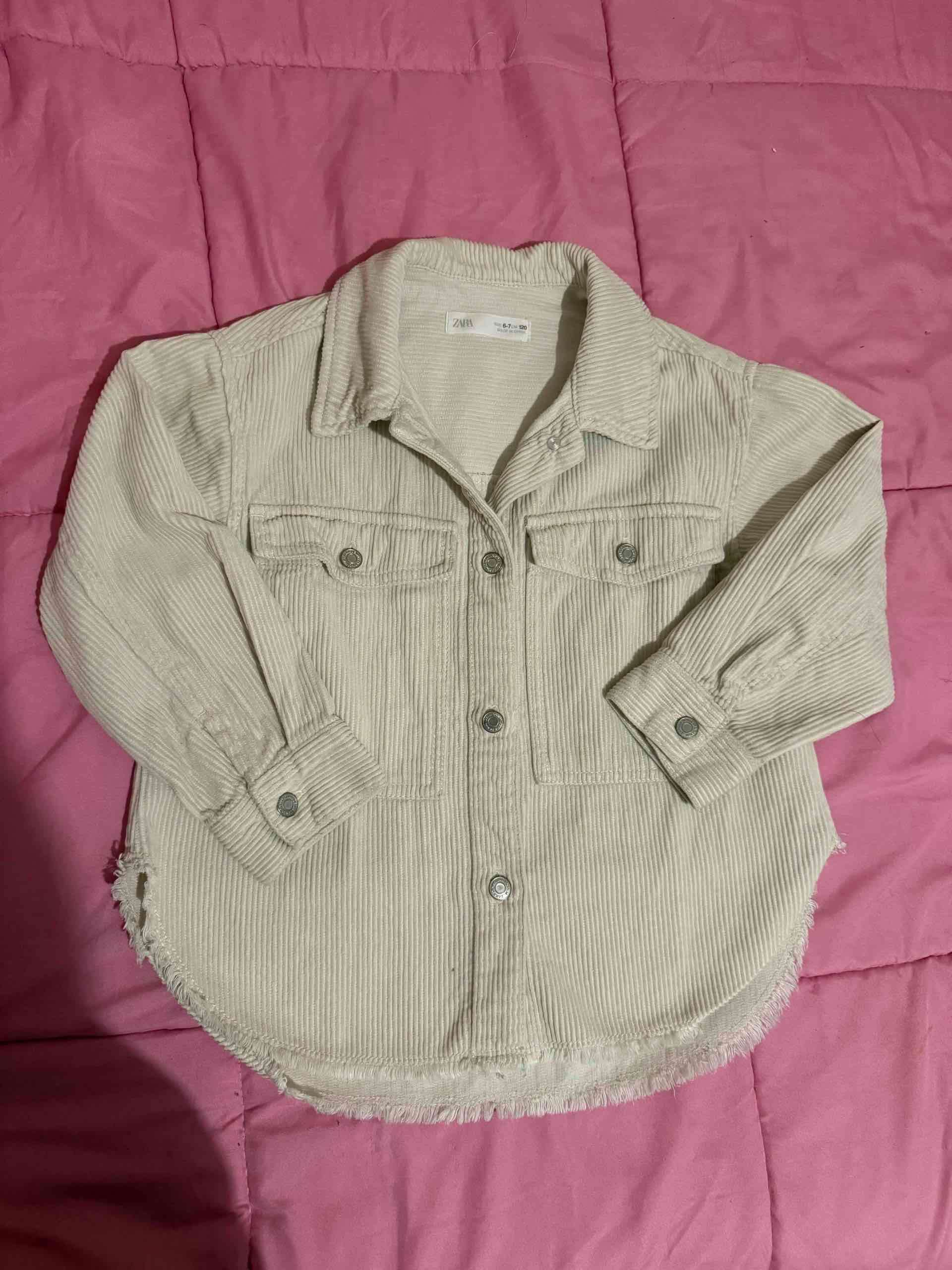 Sobre camisa para niñas