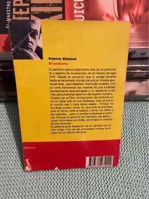 Libro 'El perfume', de Patrick Süskind - miniatura 2