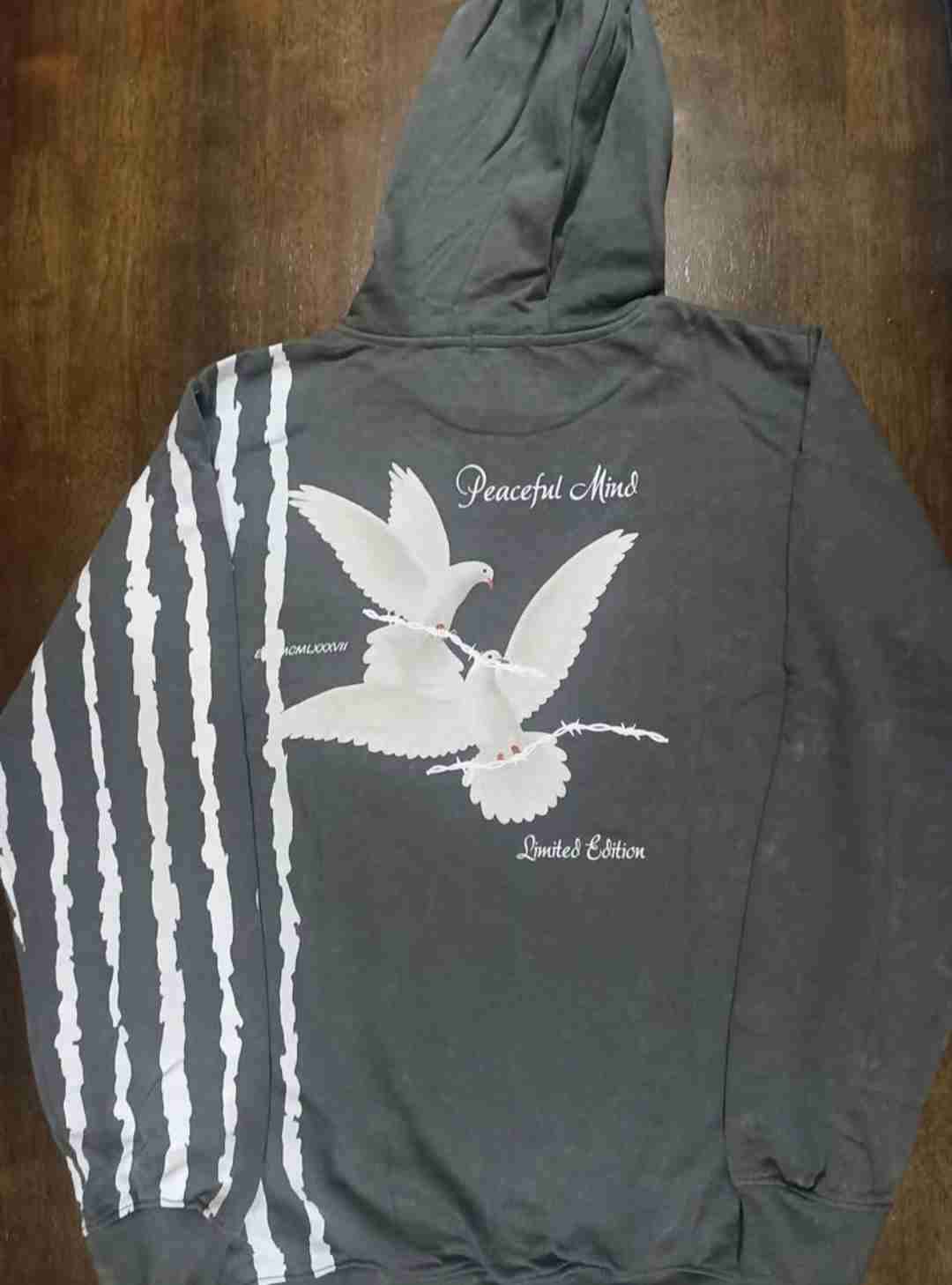 Polerón fashion nova niño - miniatura 3