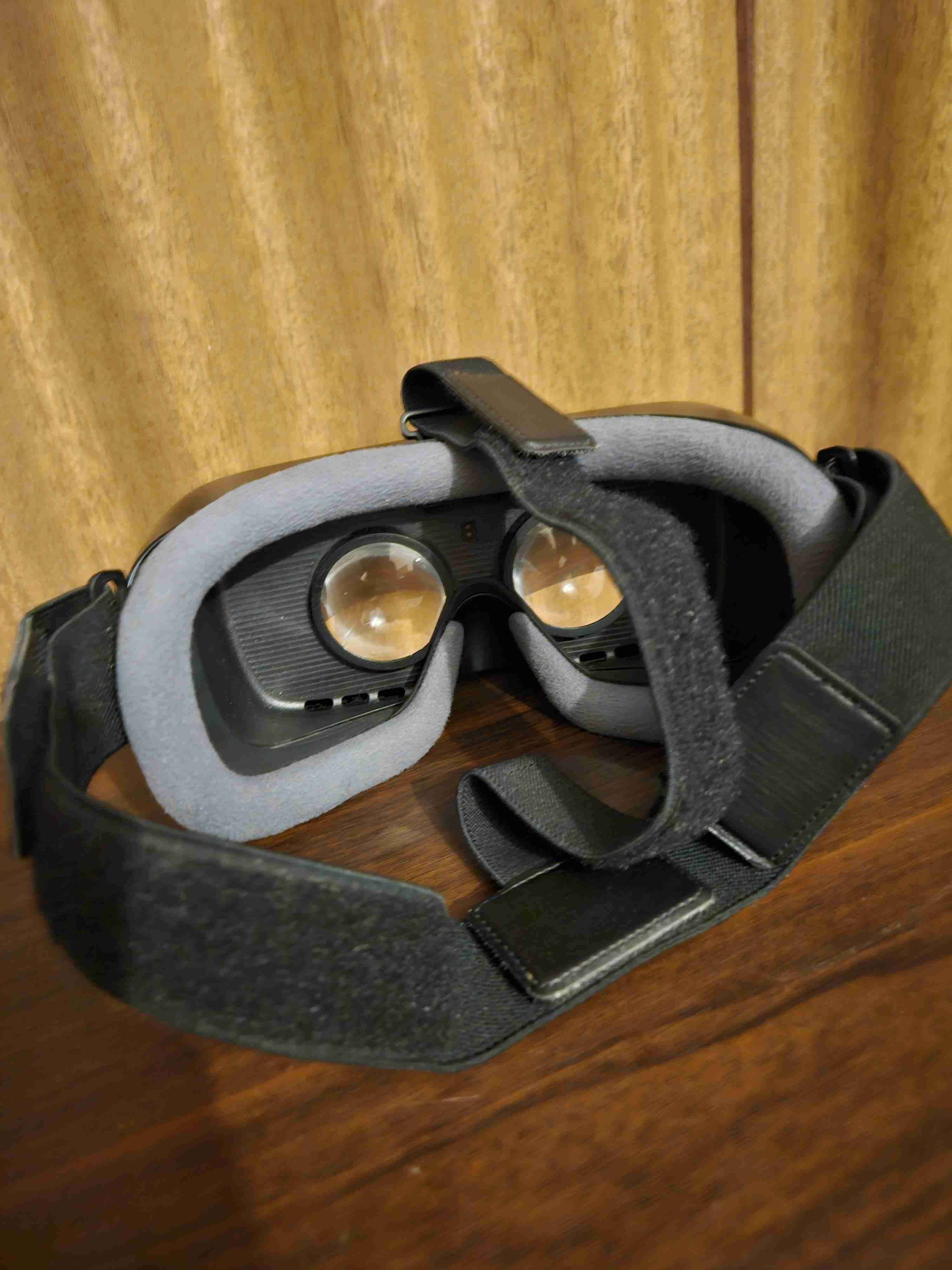 Samsung Gear VR en caja - 2