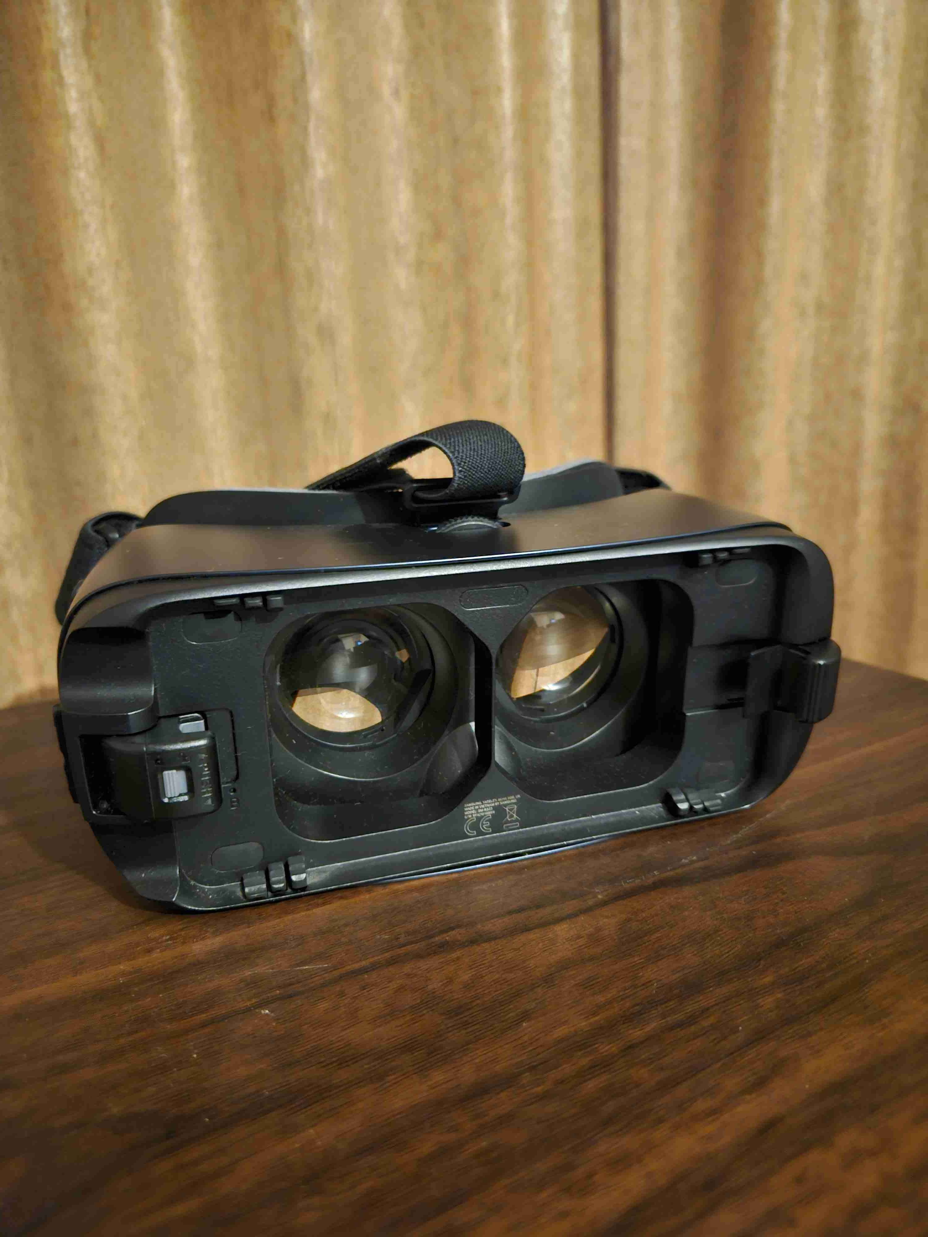 Samsung Gear VR en caja - 4