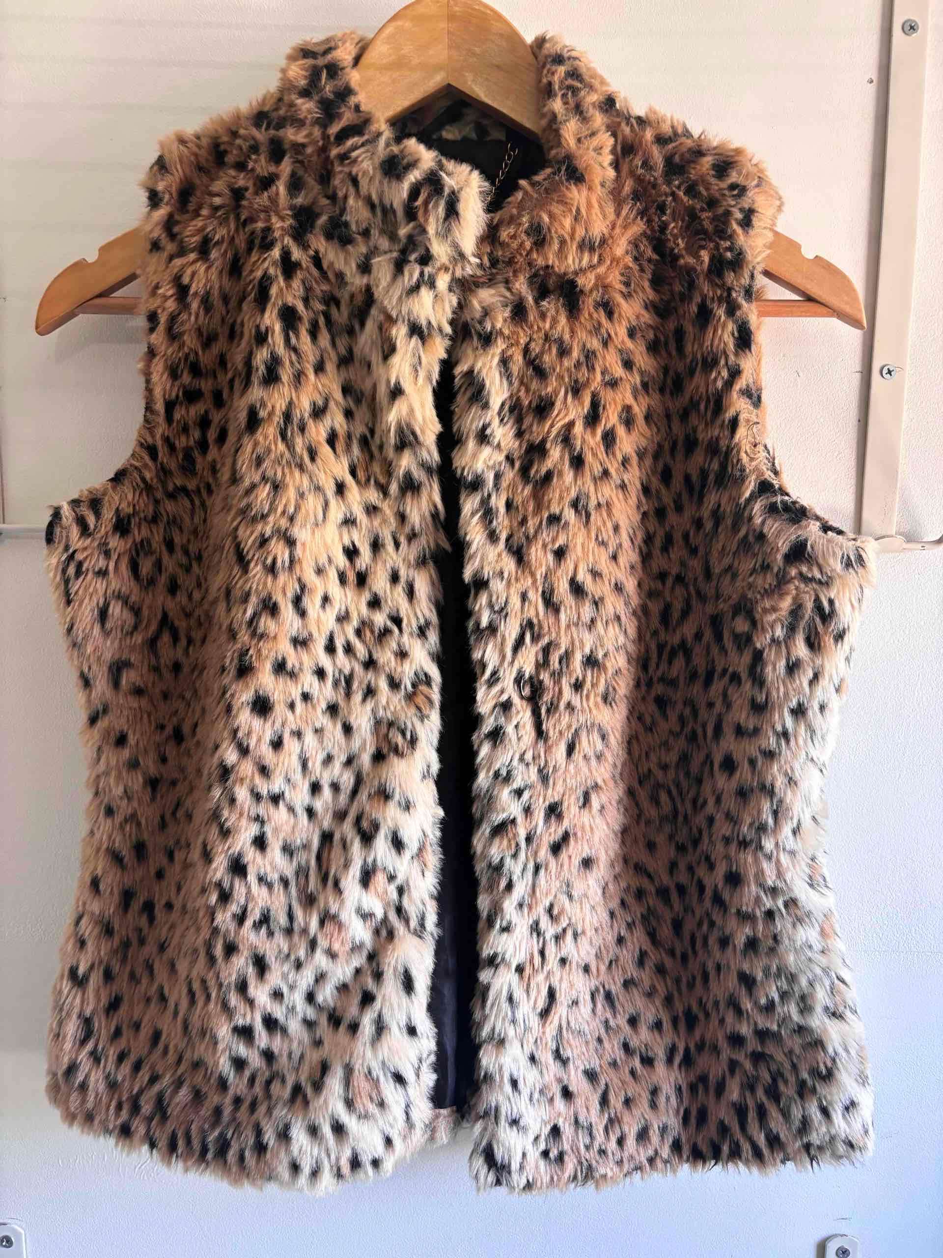 Chaleco de piel sintética animal print