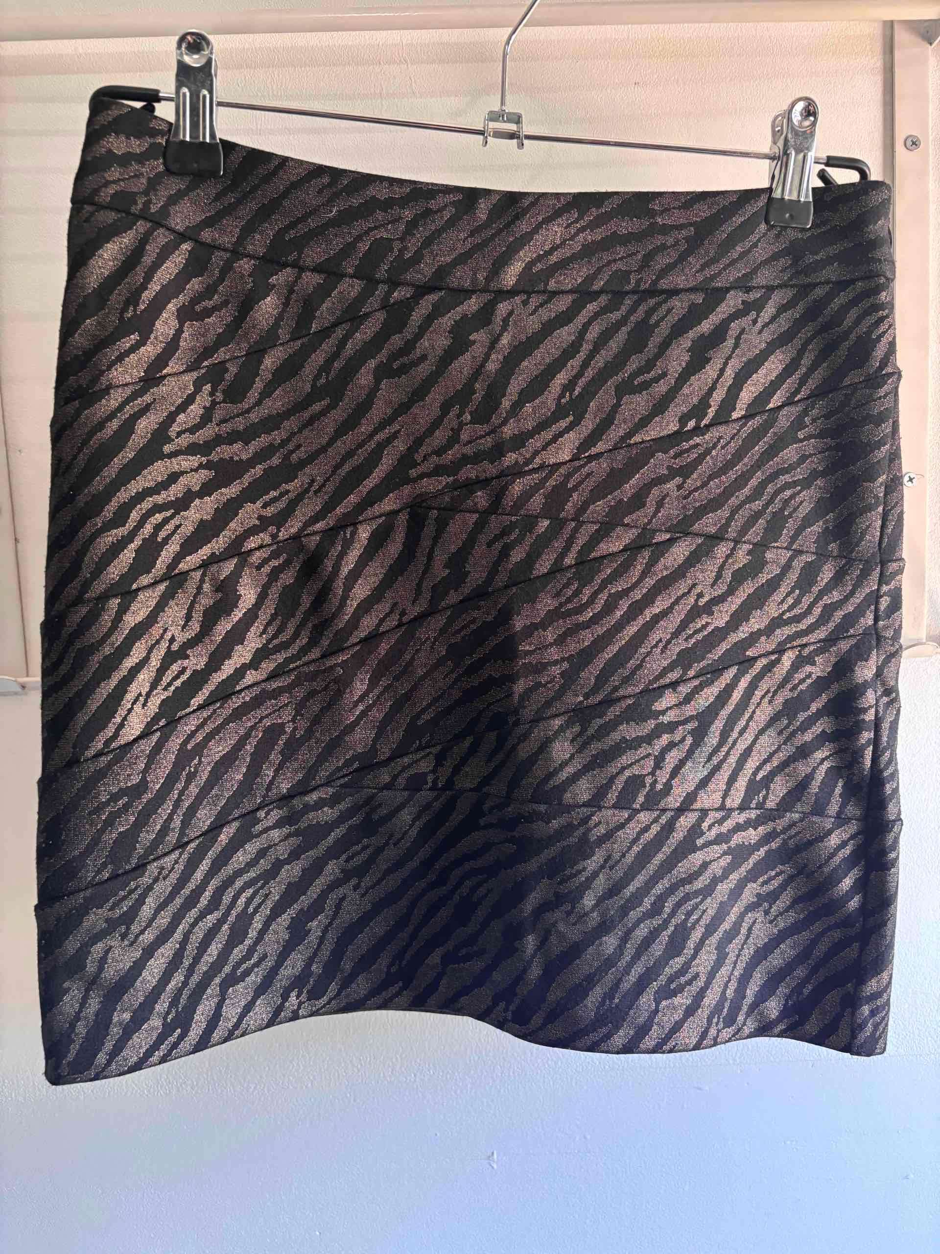 Mini falda animal print