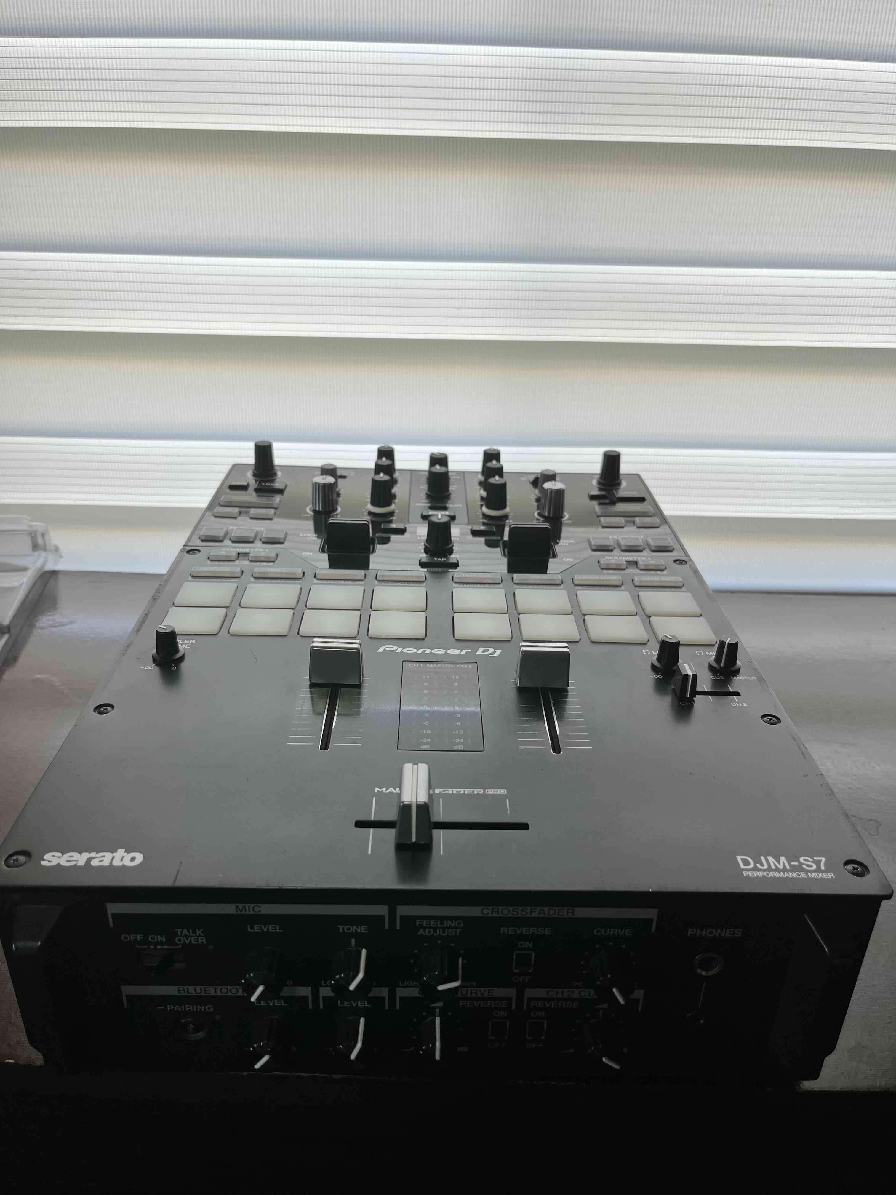 Mixer DJM-S7 Pioneer DJ - miniatura 3