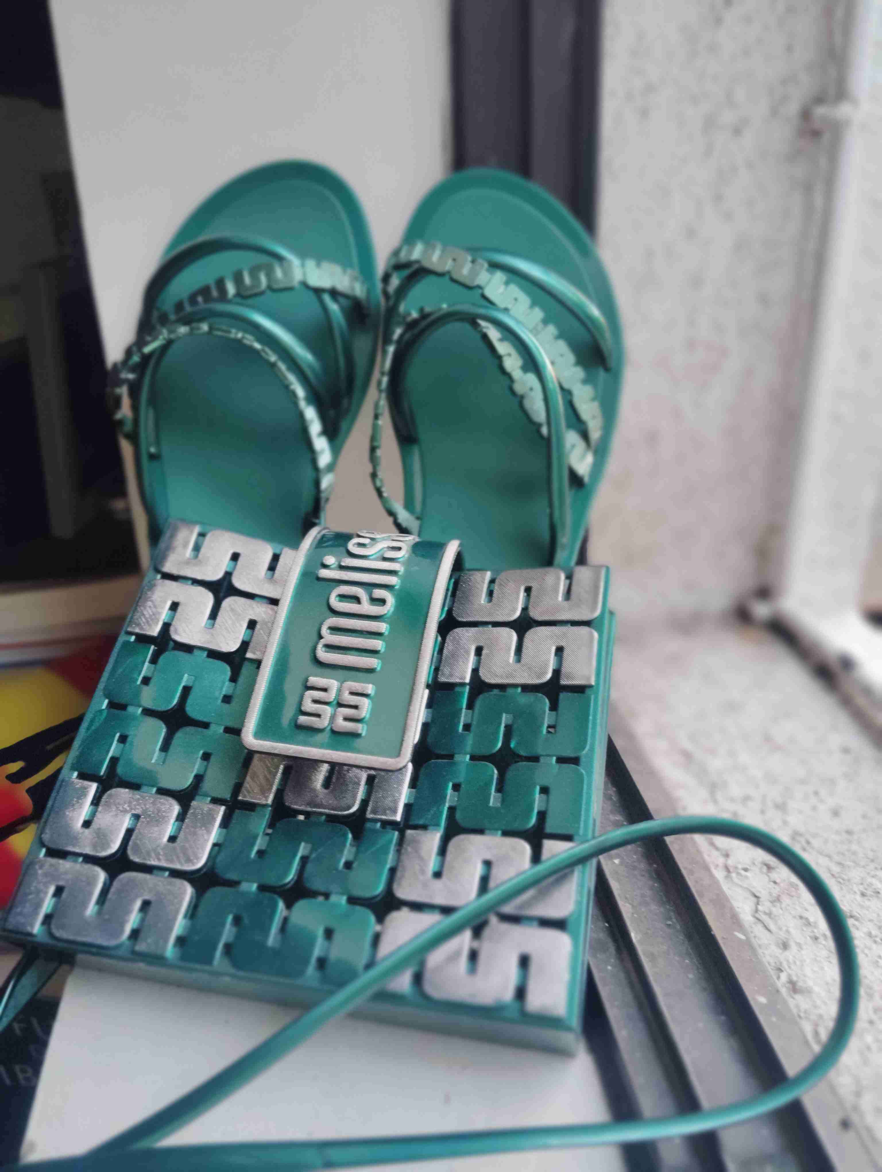 Sandalias y cartera Melissa originales