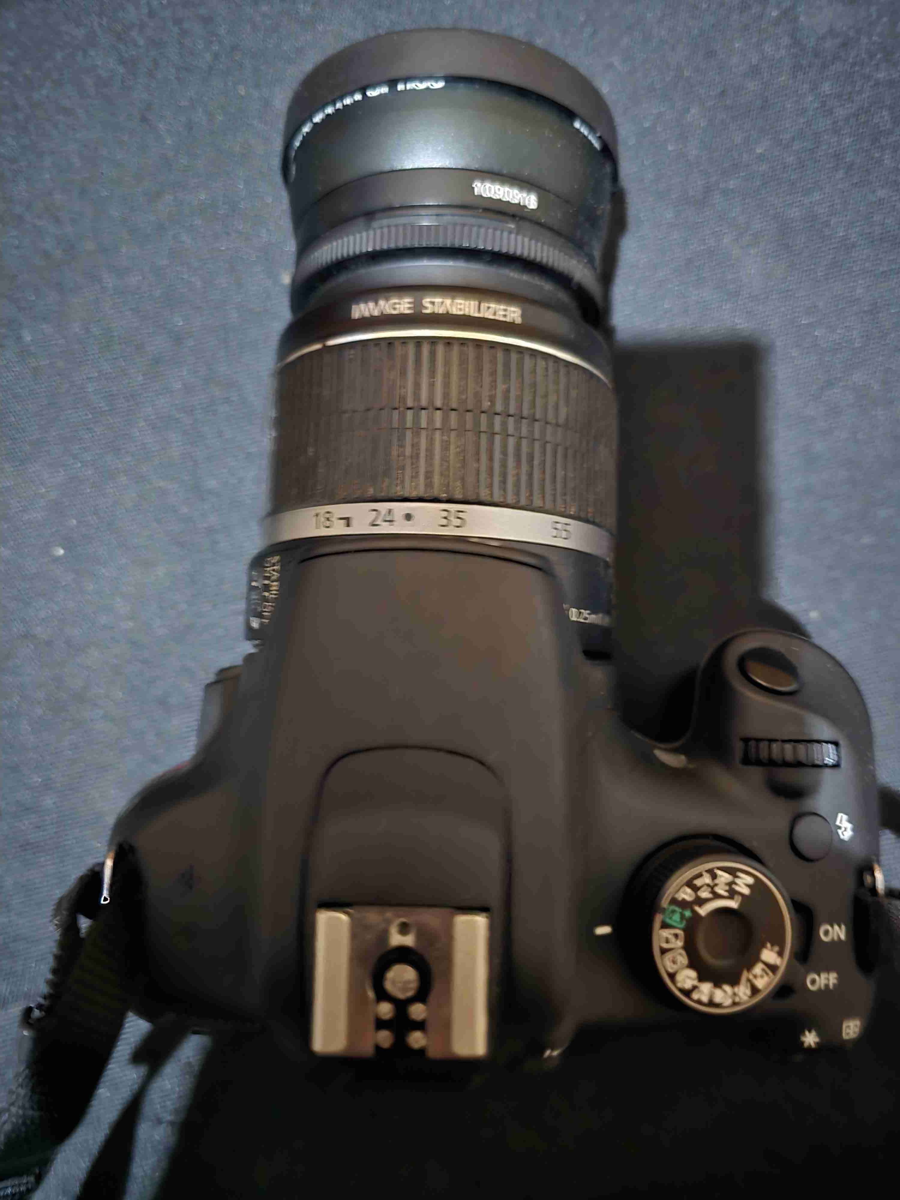 Cámara EOS con lente estabilizador - miniatura 2