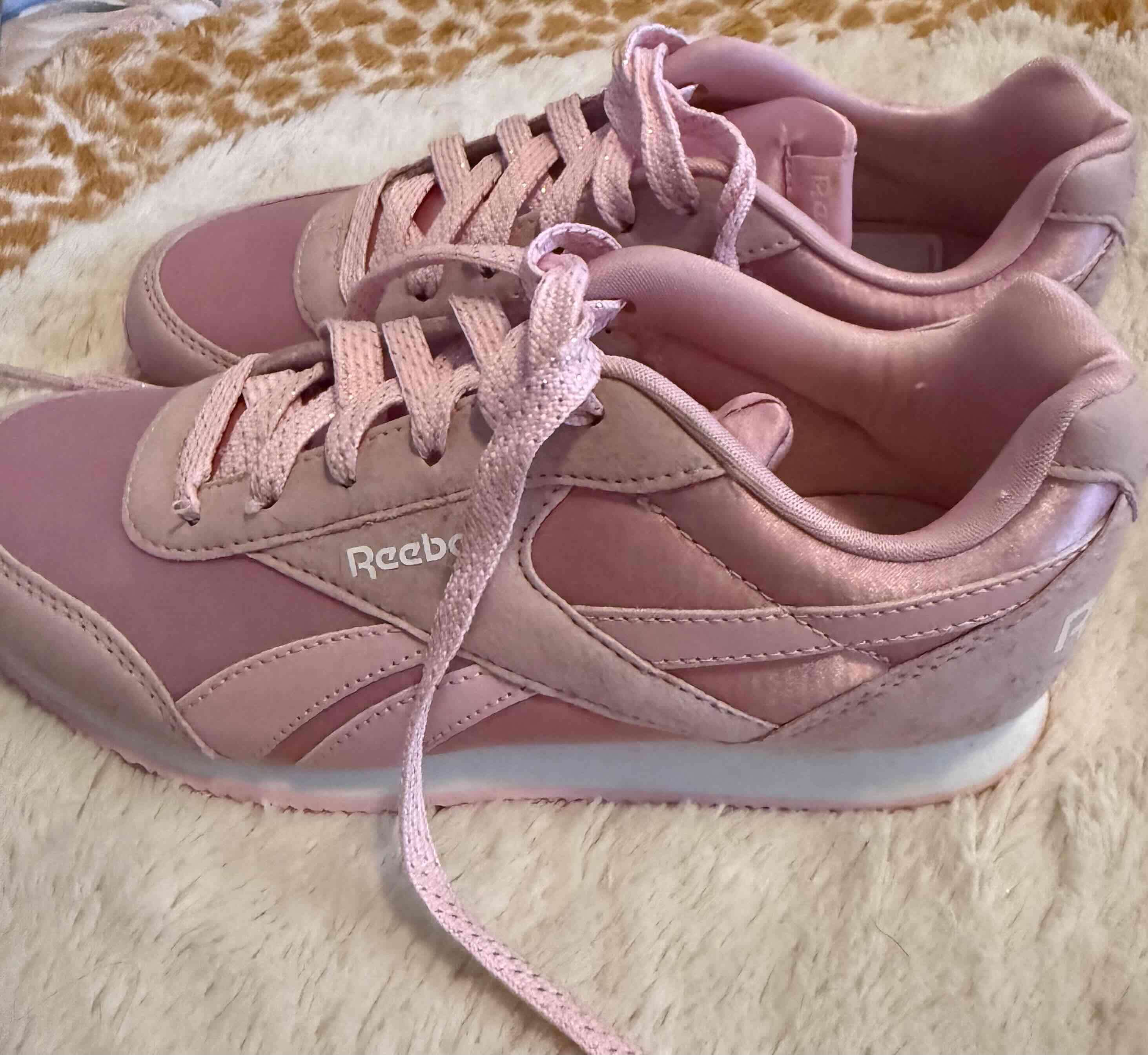 Zapatillas rosadas Reebok - miniatura 2