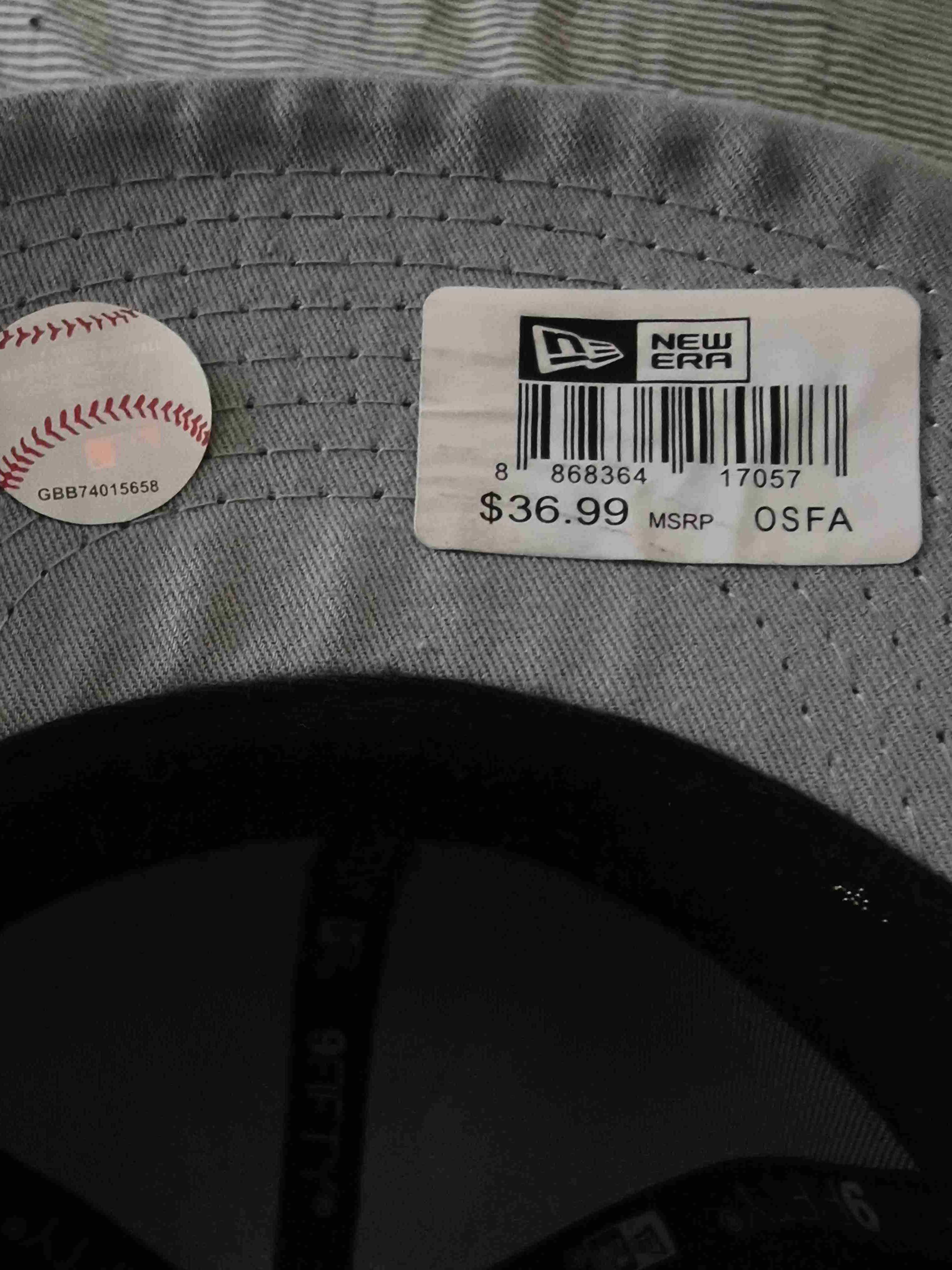 Gorra negra New Era original NUEVA - miniatura 3