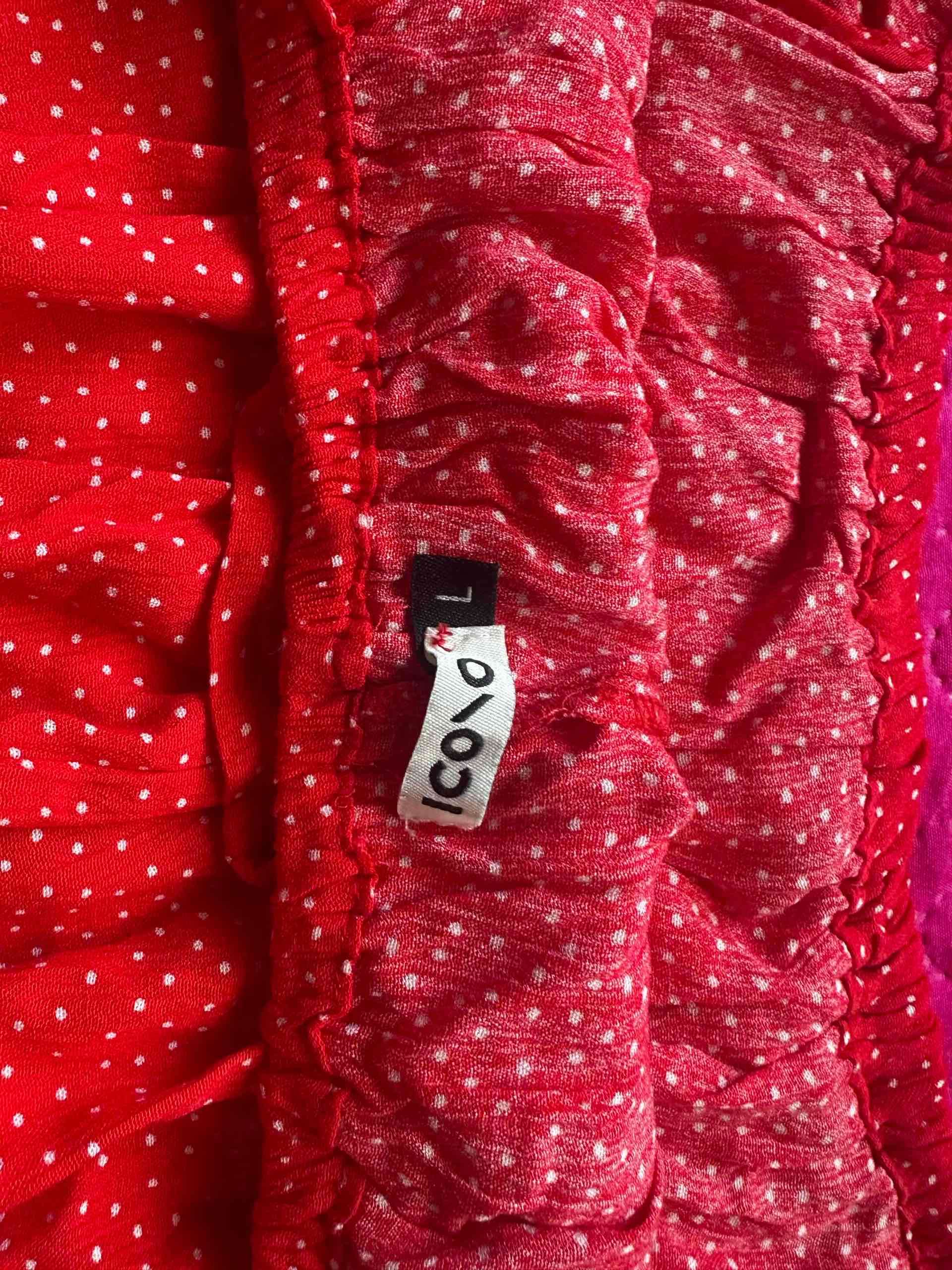 Blusa roja con lunares - miniatura 2