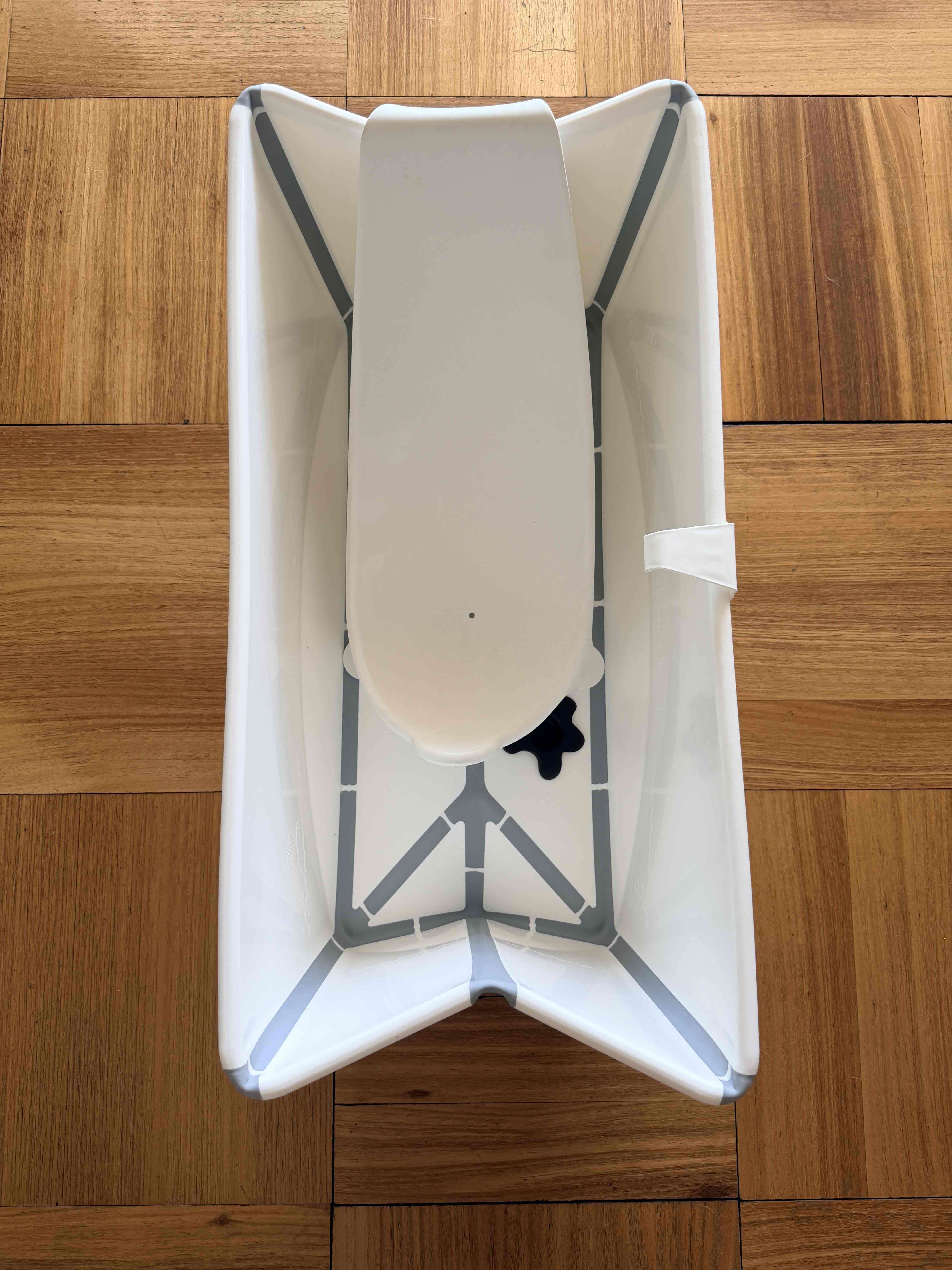 Tina Stokke® Flexi Bath® con soporte para RN - miniatura 3